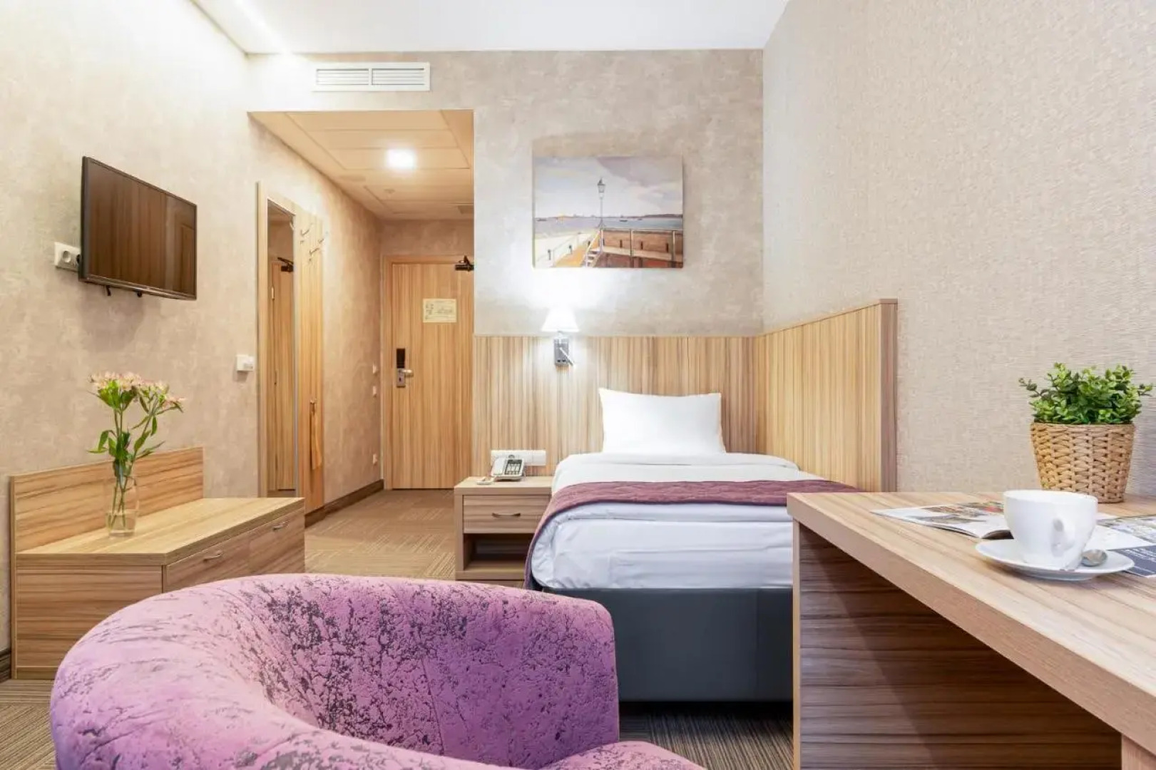 Отель Harbor Club