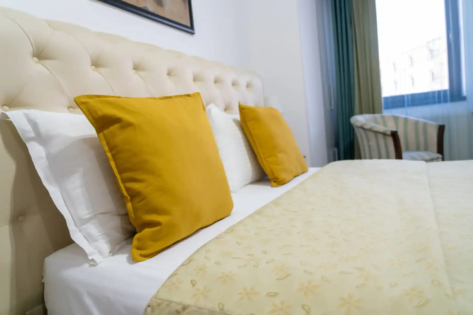 Отель Avenue Parliament