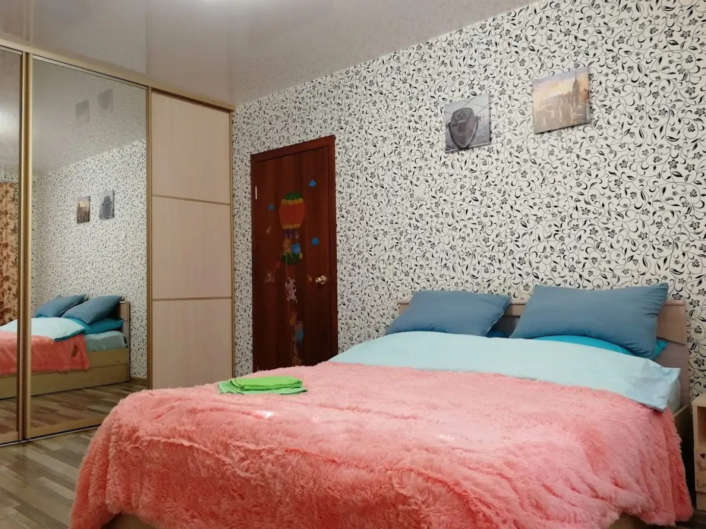 Апартаменты рядом с МНТК Фёдорова Титова 234/1