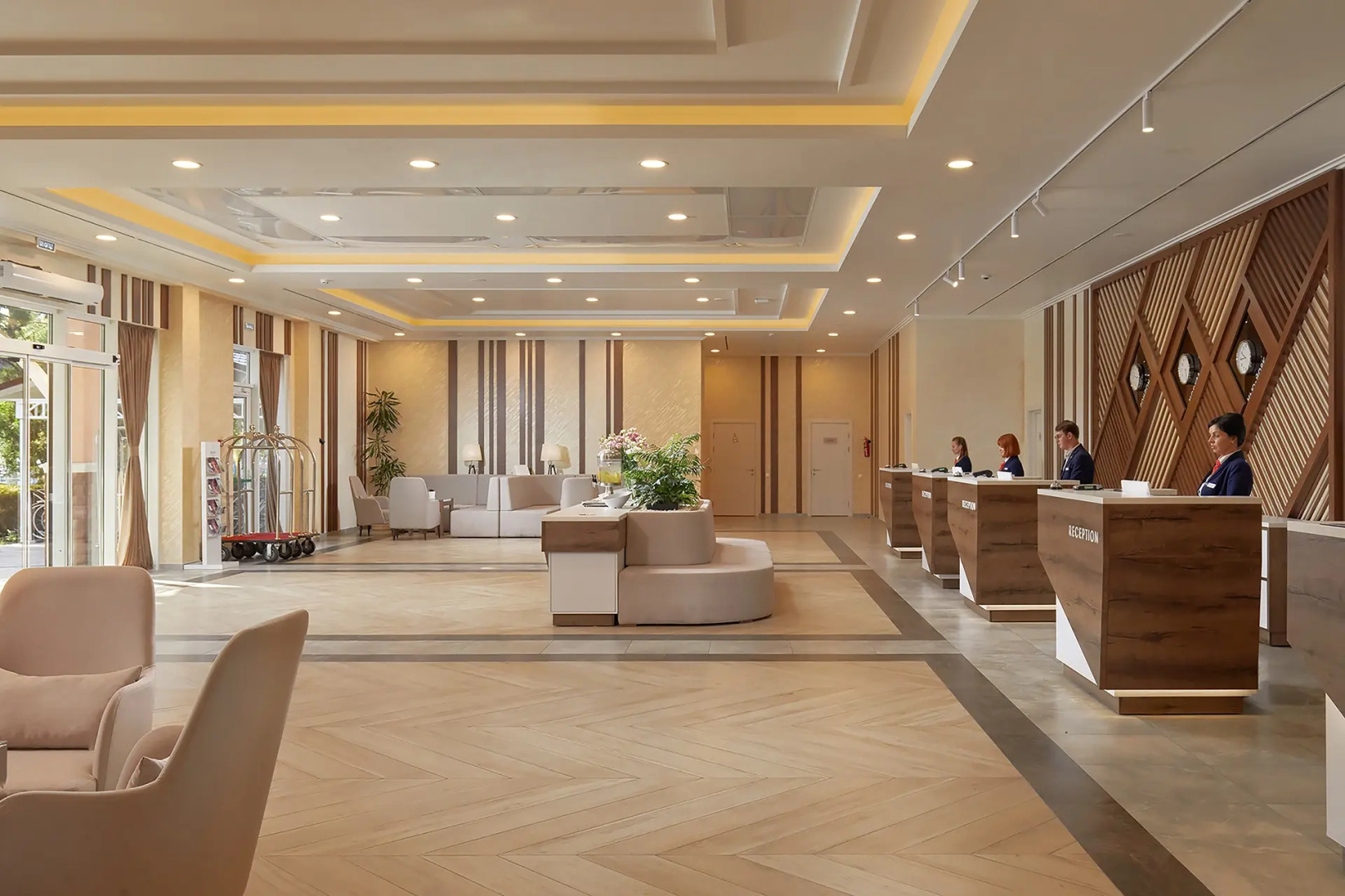 Курортный отель Alean Family Riviera