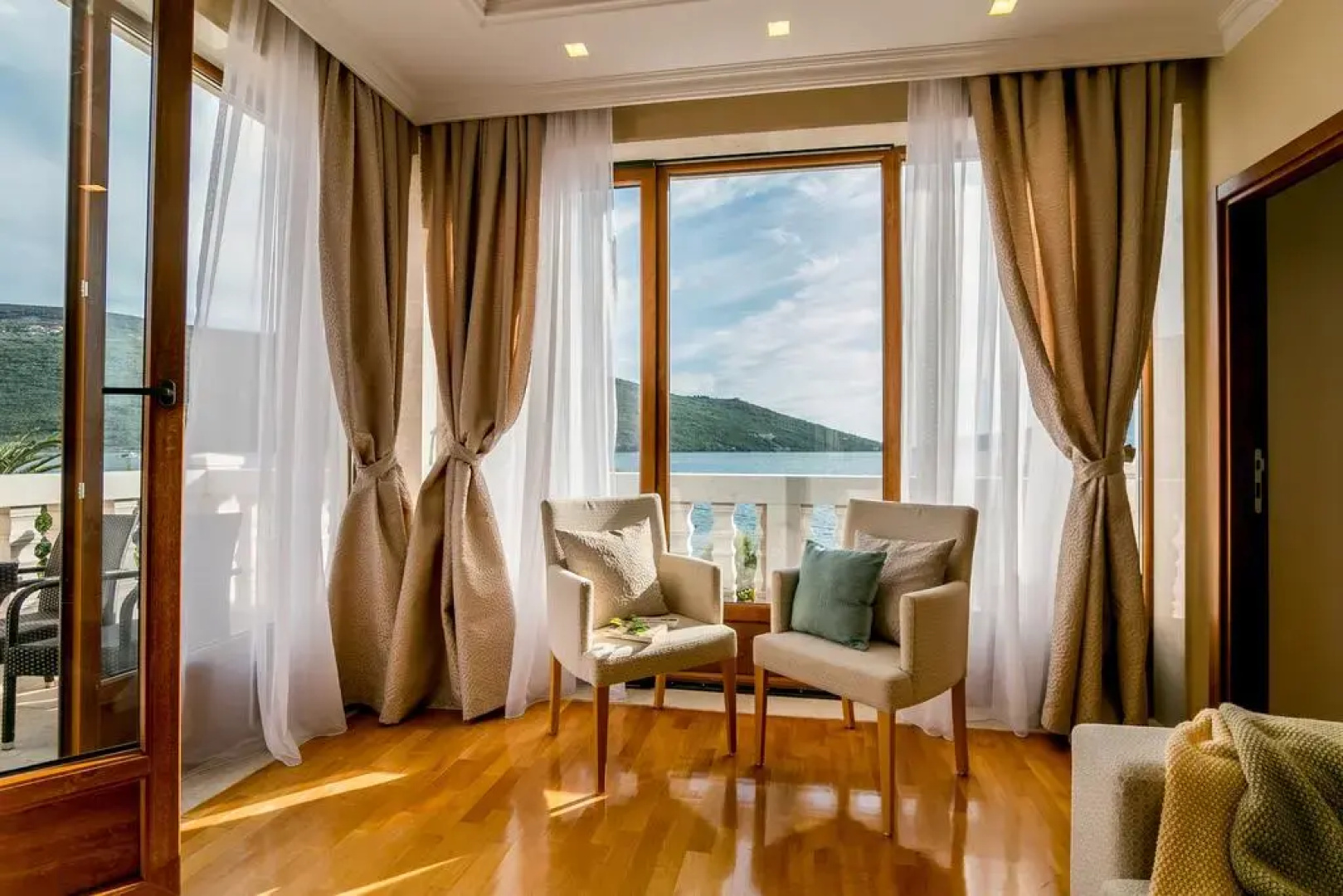 Апартаменты Hedera Residences  Kumbor