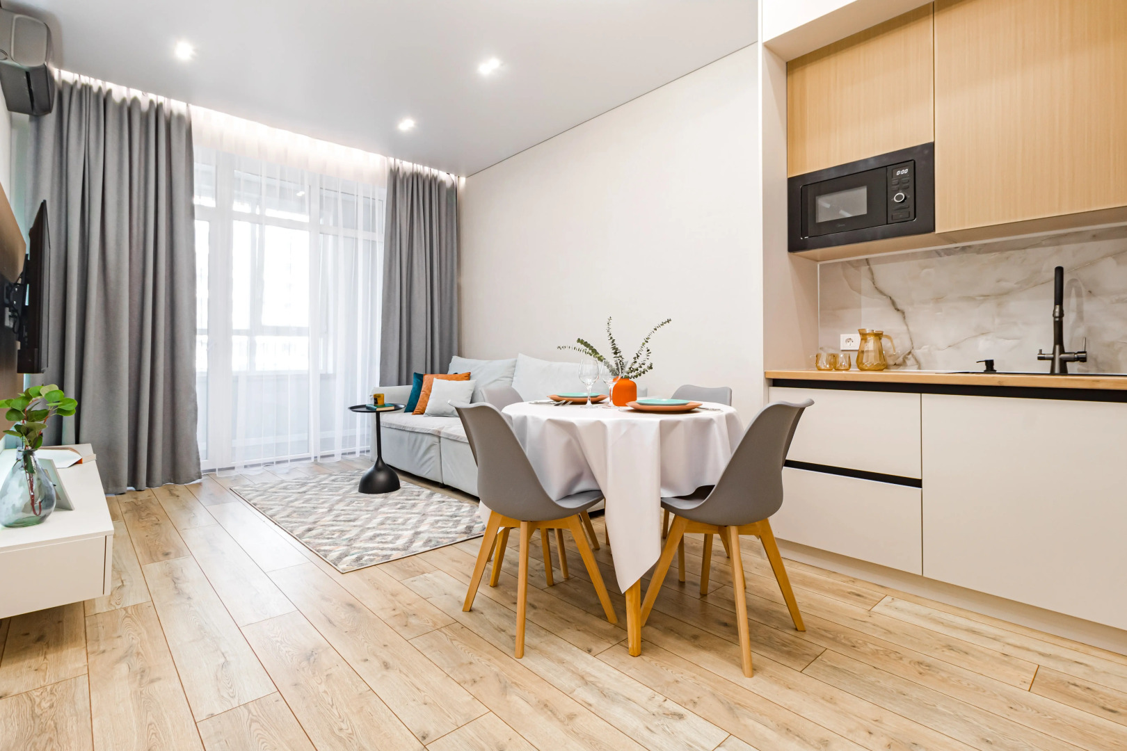 Квартира Евродвушка люкс в центре столицы