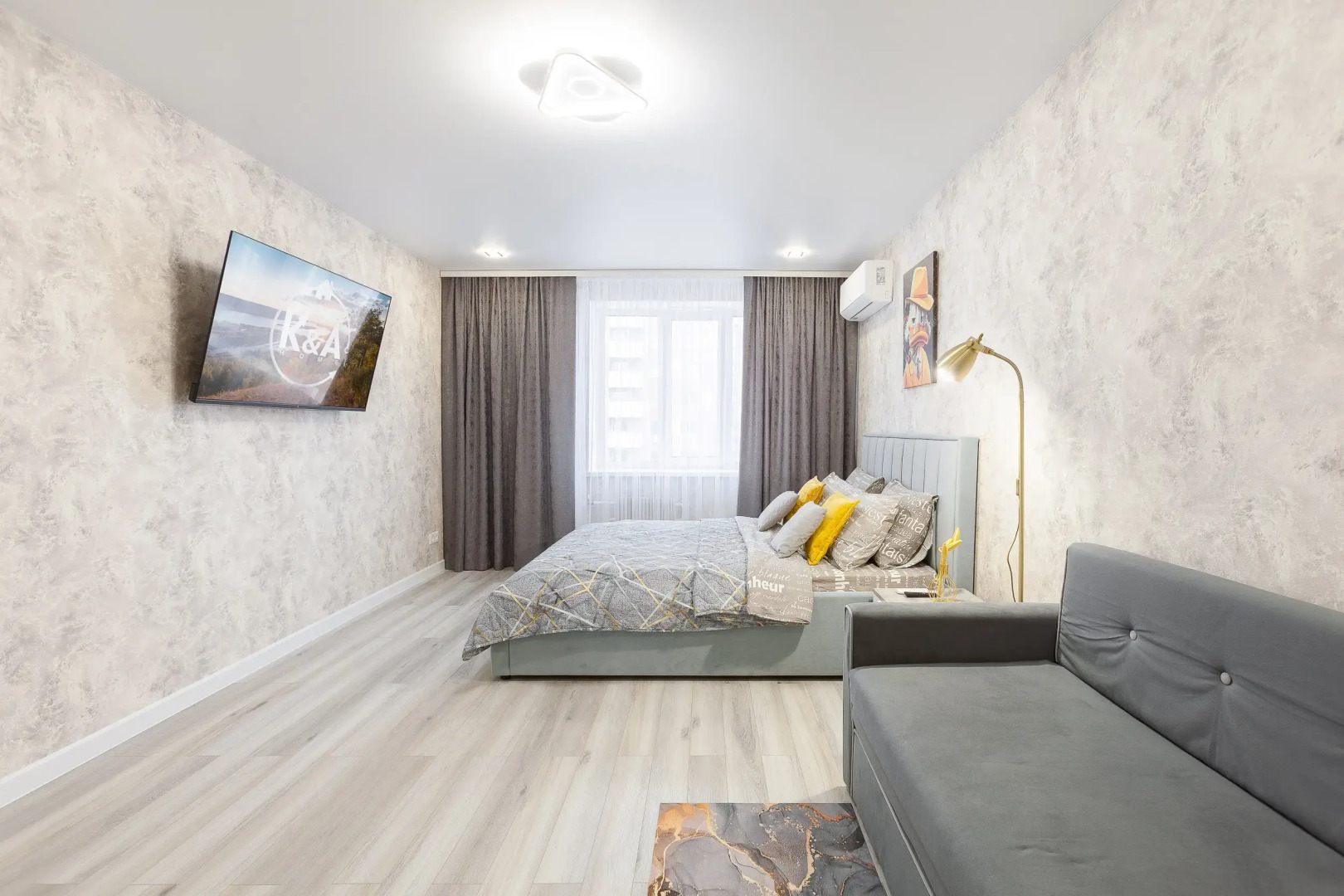 Апартаменты Золото в Новой Самаре