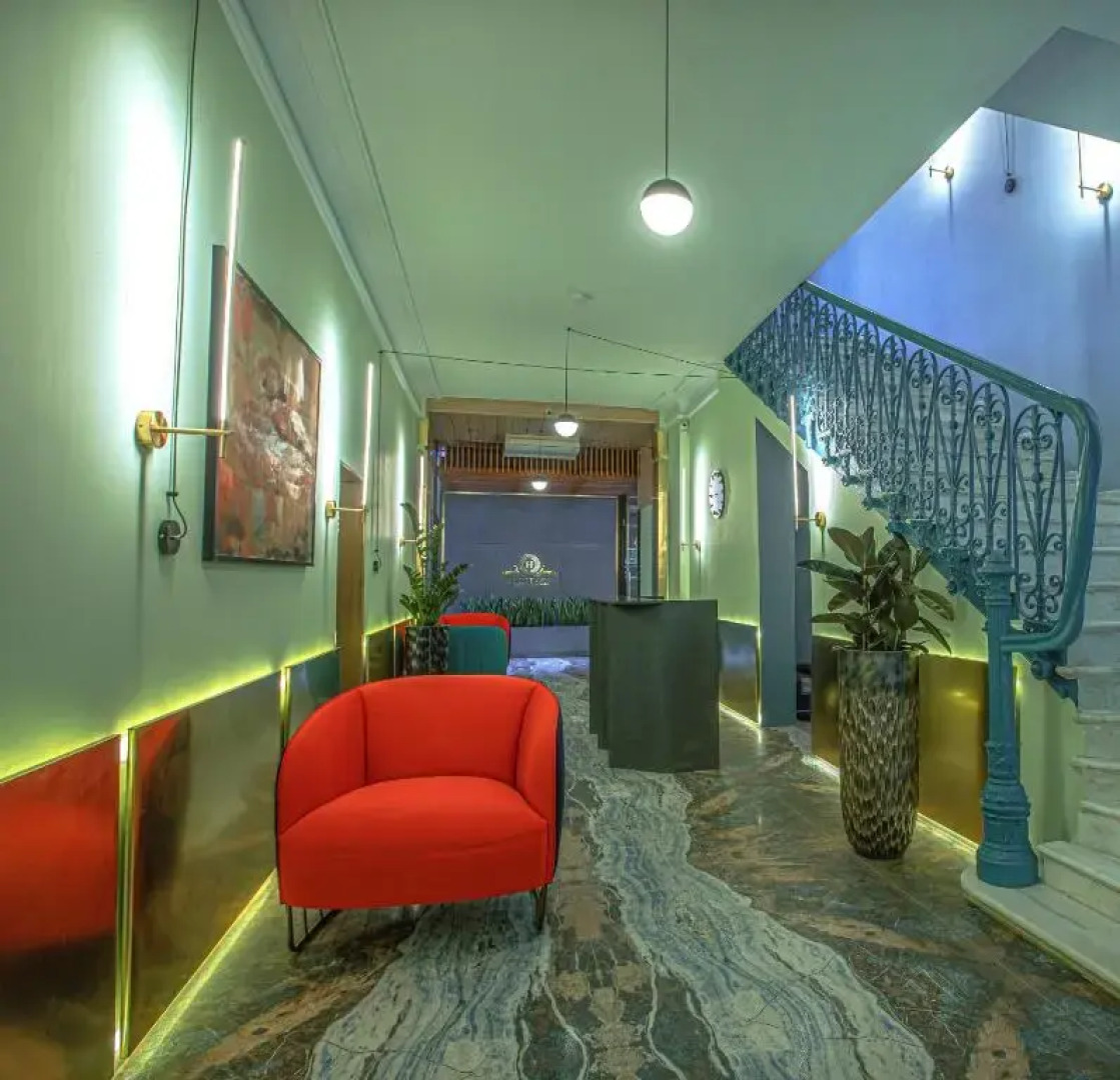 Heritage Hotel and Suites (by Travel Agency)