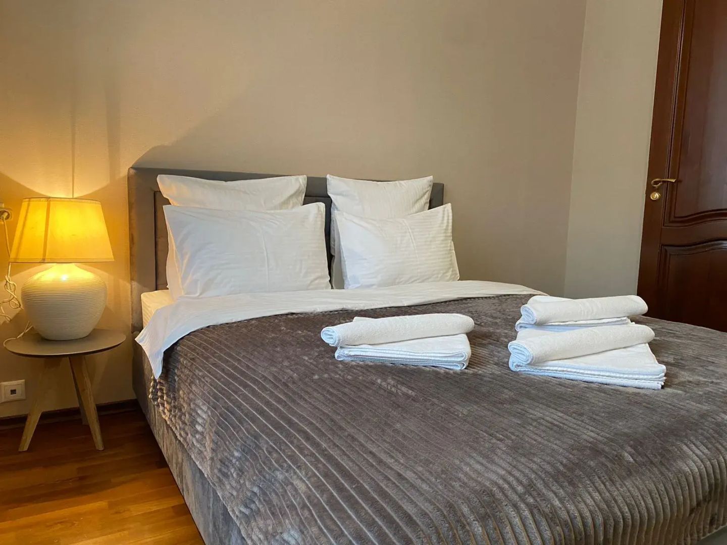 Апартаменты с видом на Мэрию и Тверскую площадь