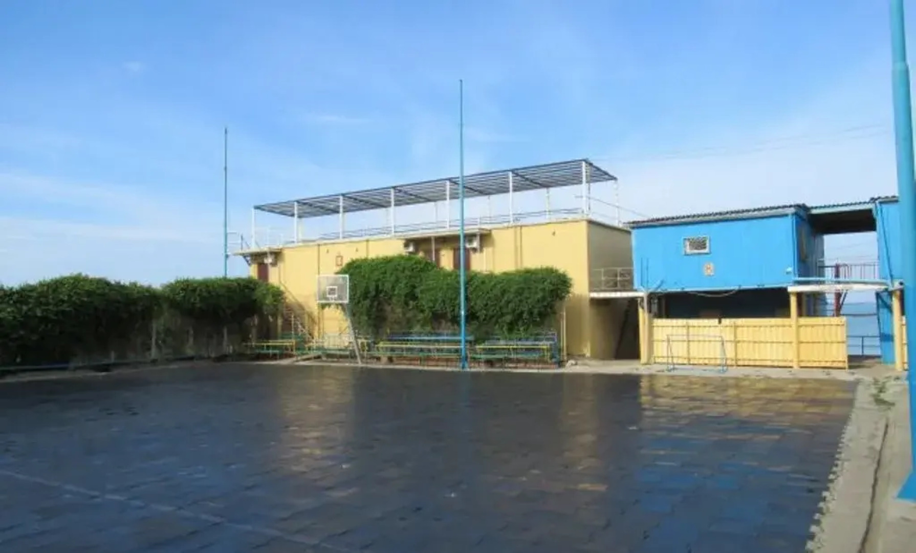 Курортный отель Авангард