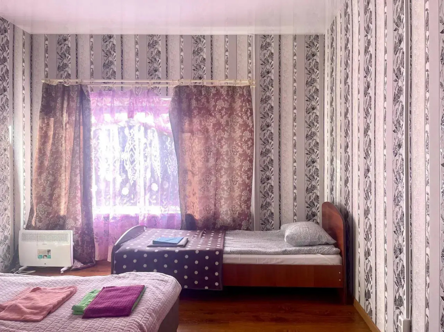 Апартаменты С кухней гостиной и отдельной спальней