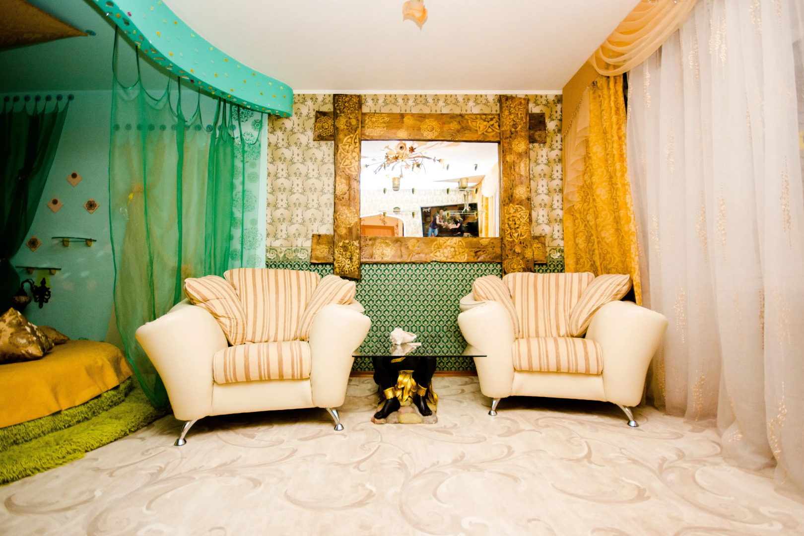 Апартаменты Квартирный Вопрос на Артема 89