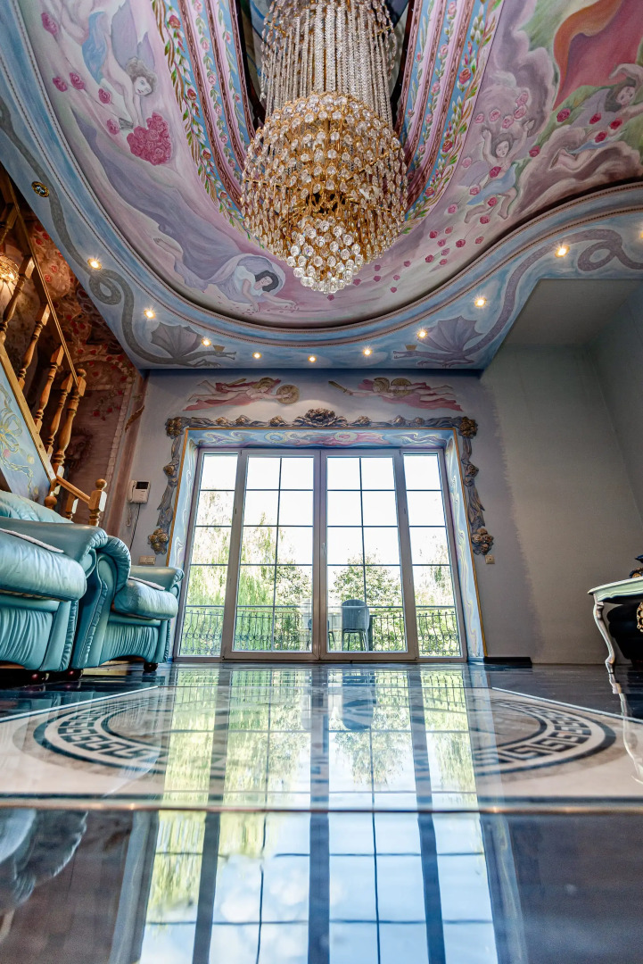 Частный дом Шикарный дом в Апрелевке с бассейном и сауной