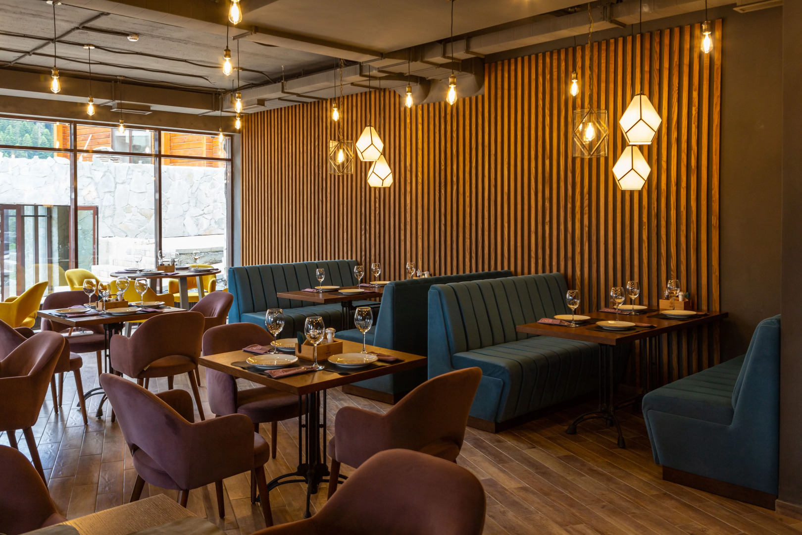 Axis Миррос Архыз