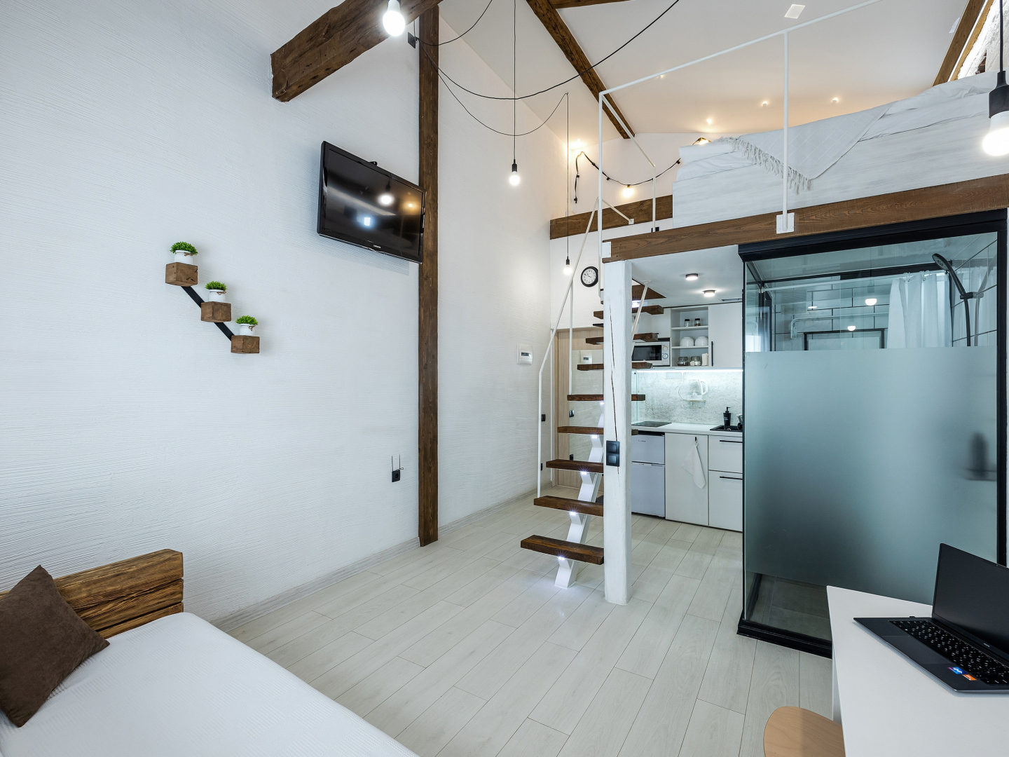 Апартаменты Лофт 1 Двухуровневые на Грузинской Улице 41А