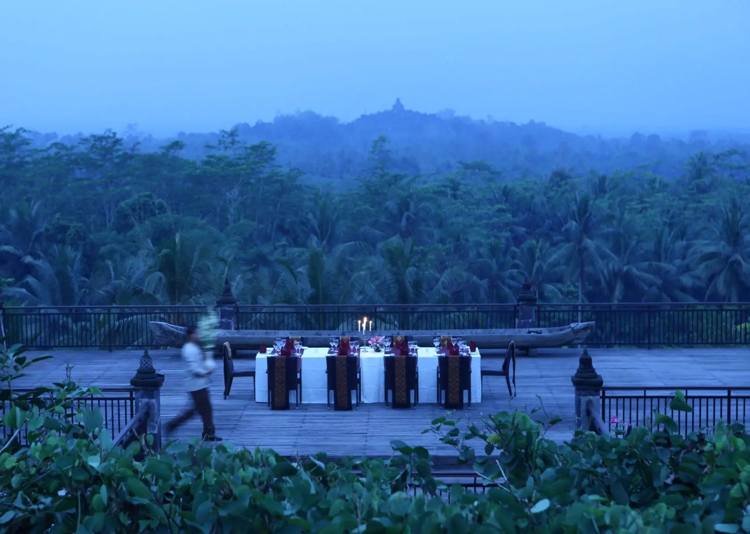 Отель Plataran Borobudur Resort and Spa