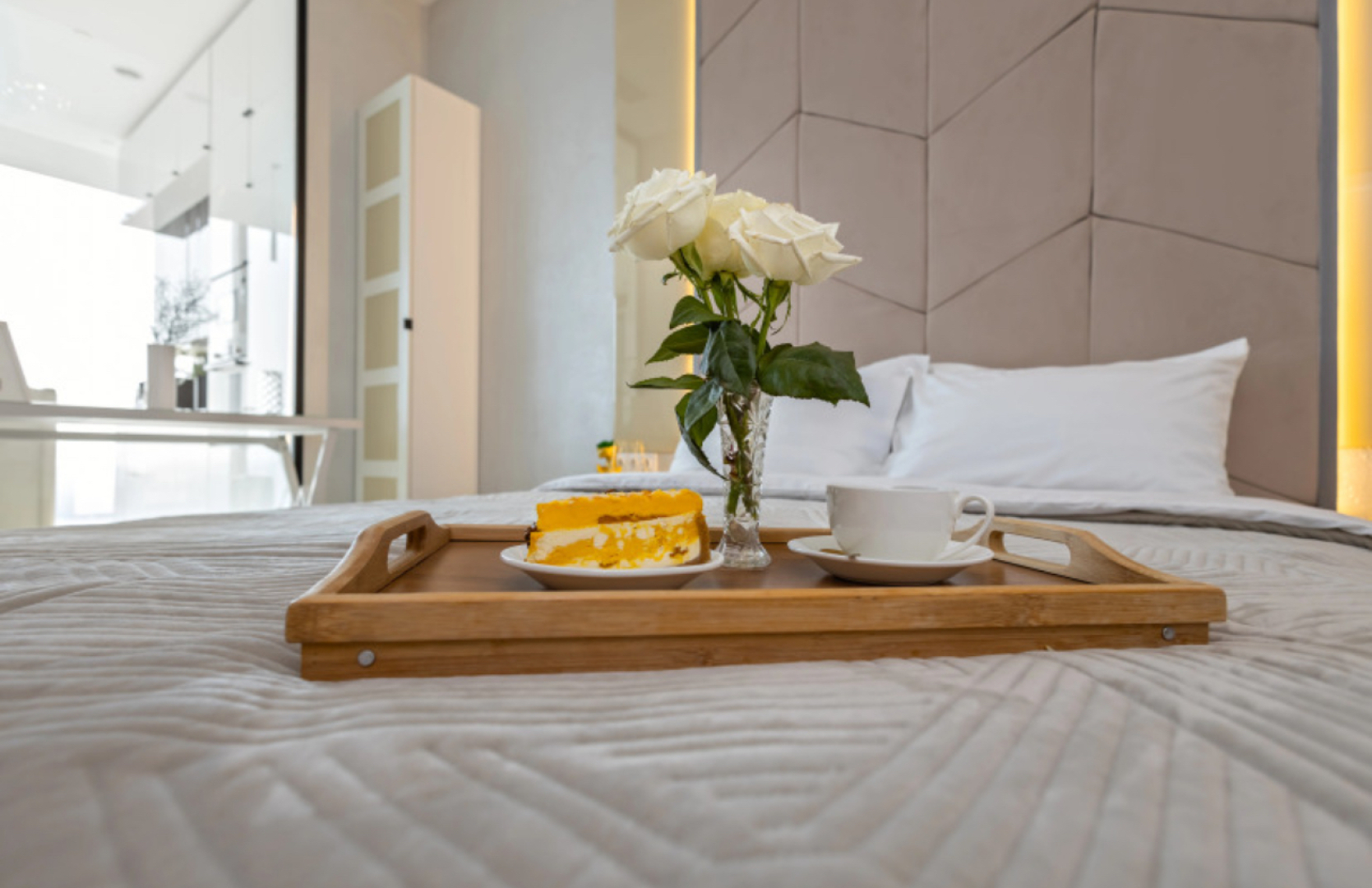 Апартаменты Sky City Moscow 80 этаж Вид на МГУ, Лужники, Парк победы, Воробьевы горы! Уникальный вид!