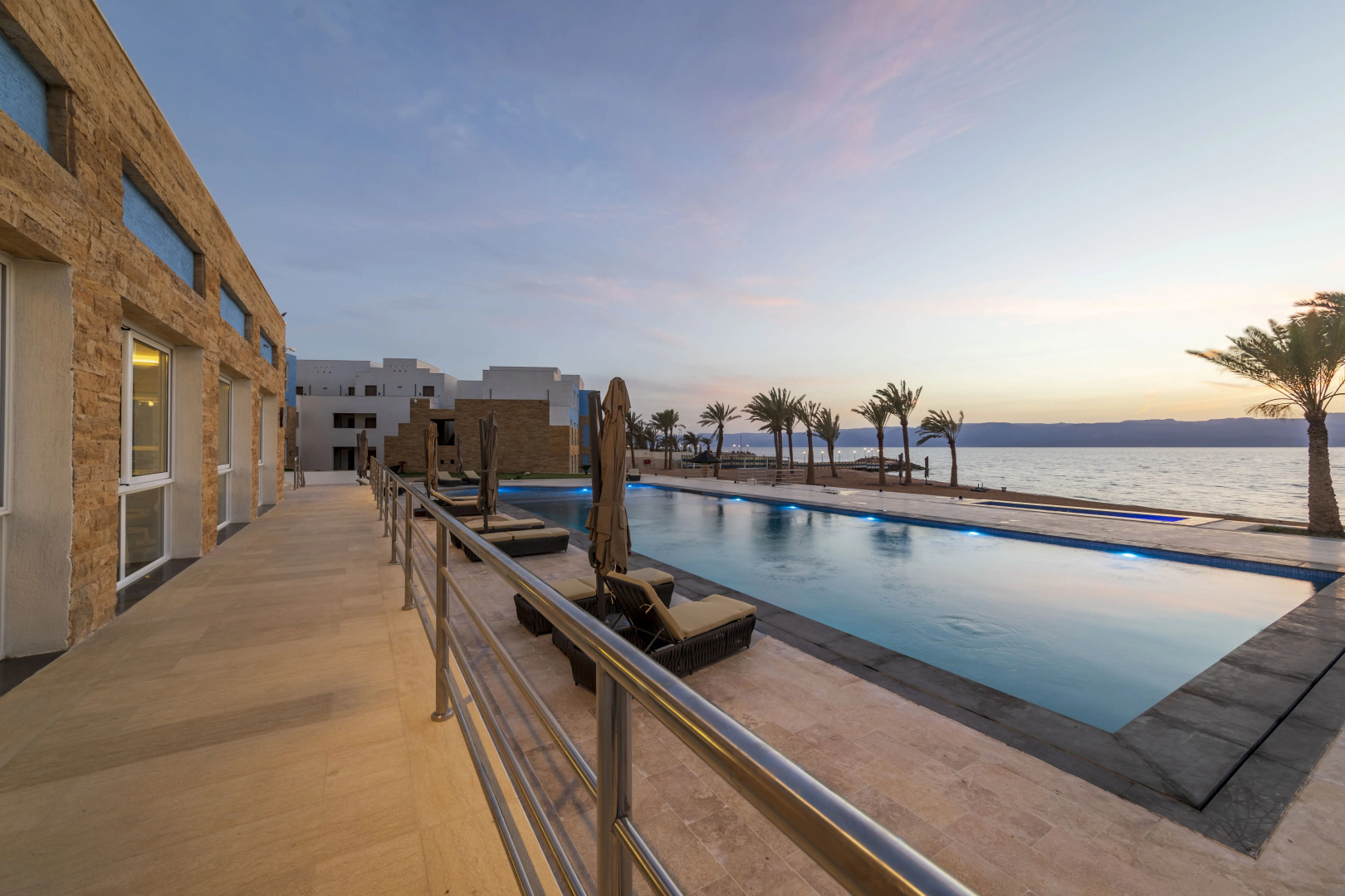 Отель Luxotel Aqaba Beach Resort & Spa Hotel