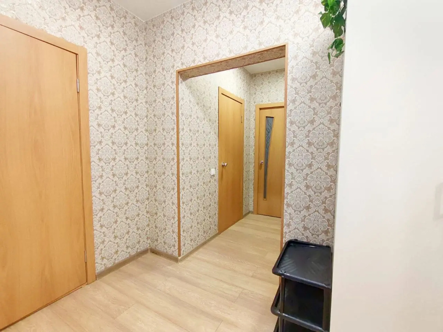 Квартира Уютная 2 комнаты рядом с Аэропортом в микрорайоне Современник