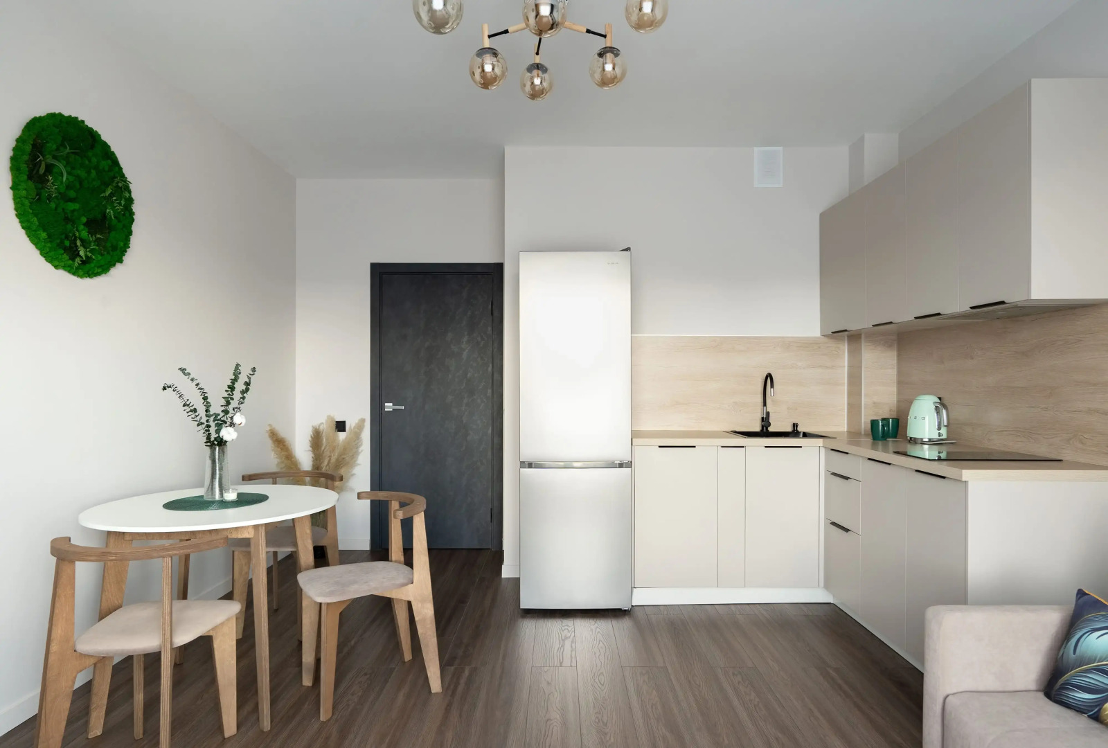 Апартаменты с Двумя Спальнями Рядом с Финским Заливом в Сестрорецке