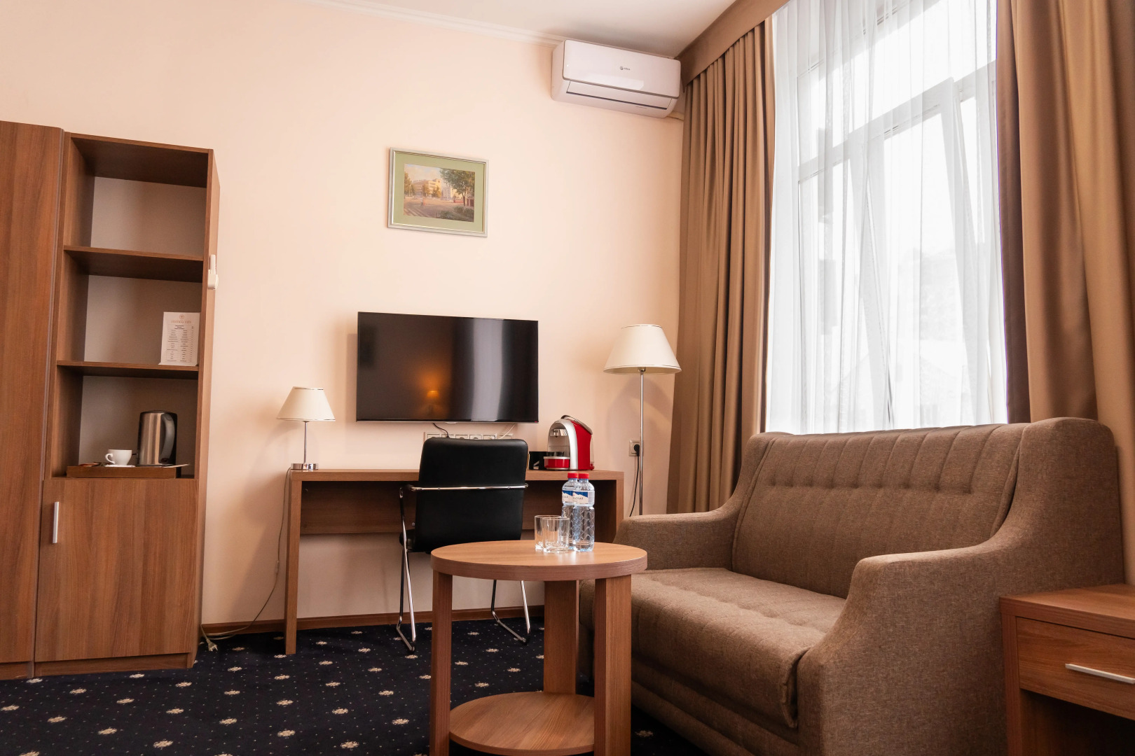 Отель Central City