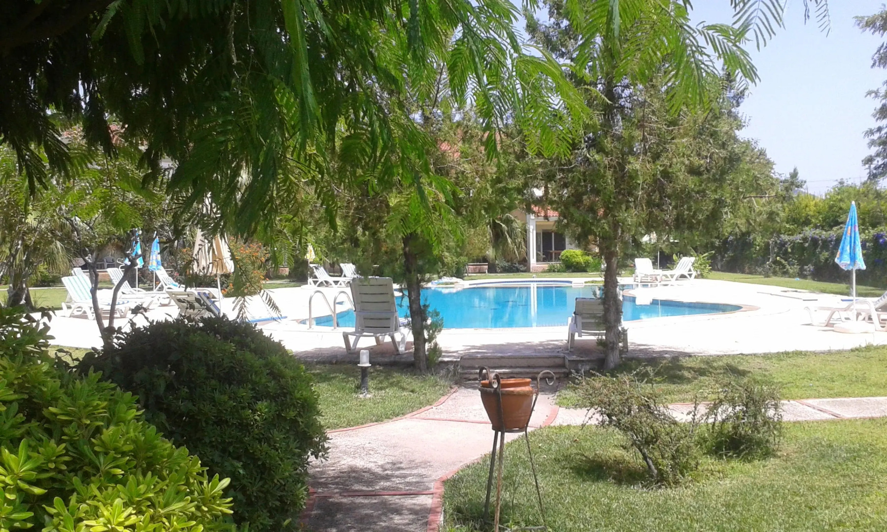 Апартаменты Akdenizevleri  2+1 garden floor