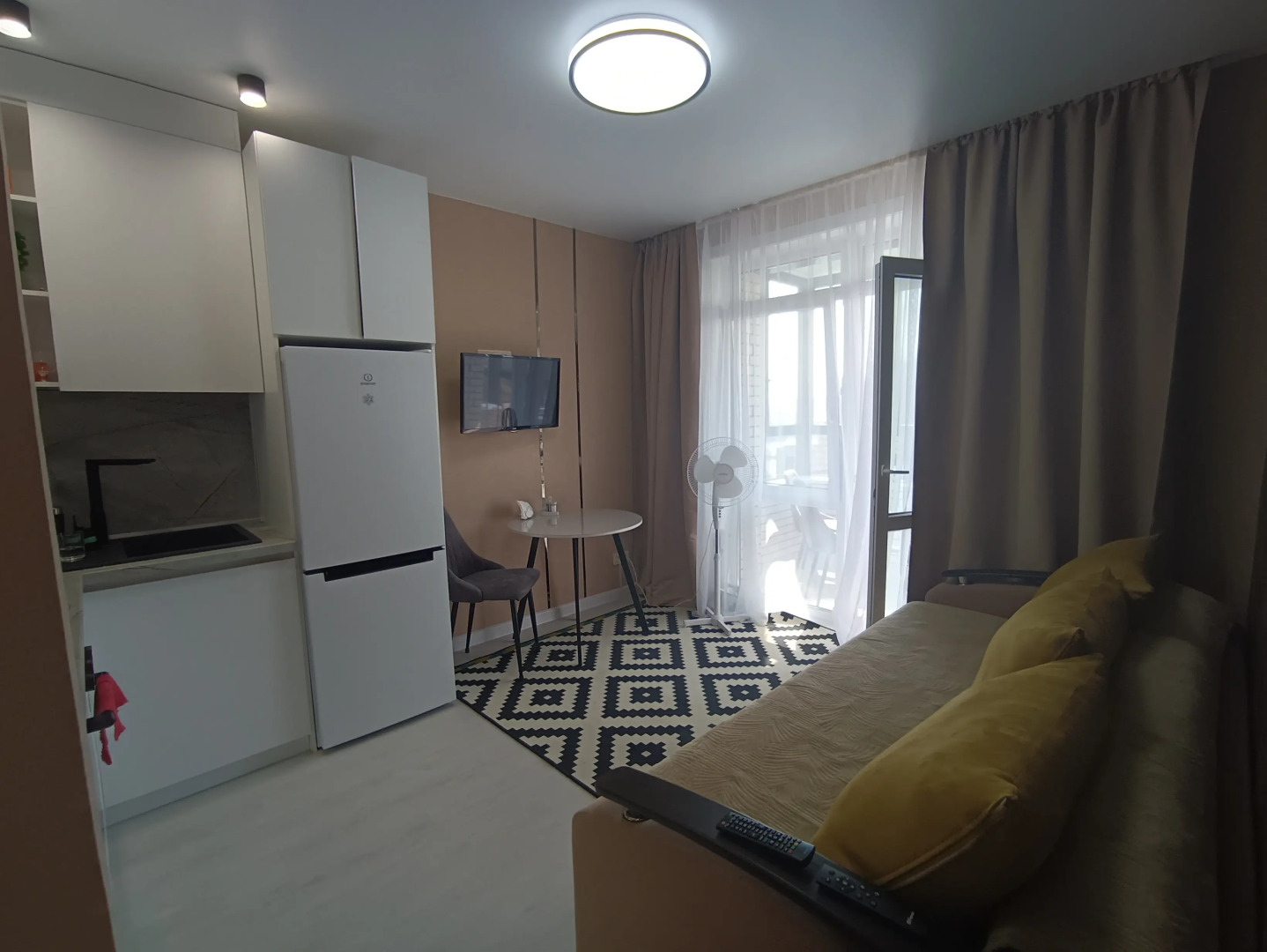 Квартира Евро-двушка с видом на Ангару в бизнес-классе ЖК СИБИРЯКОВ