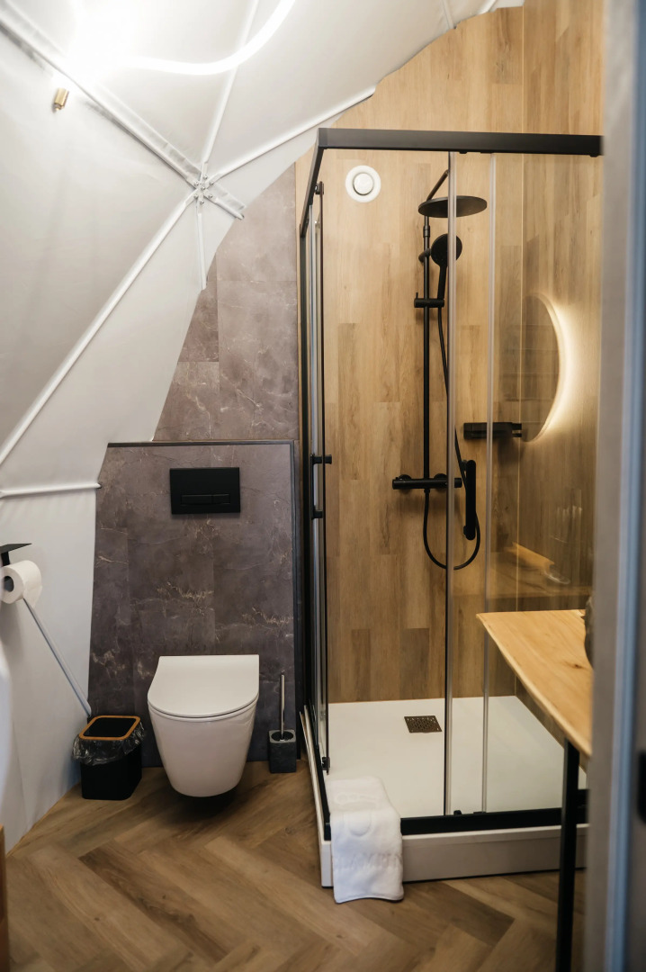 Глэмпинг Лаки