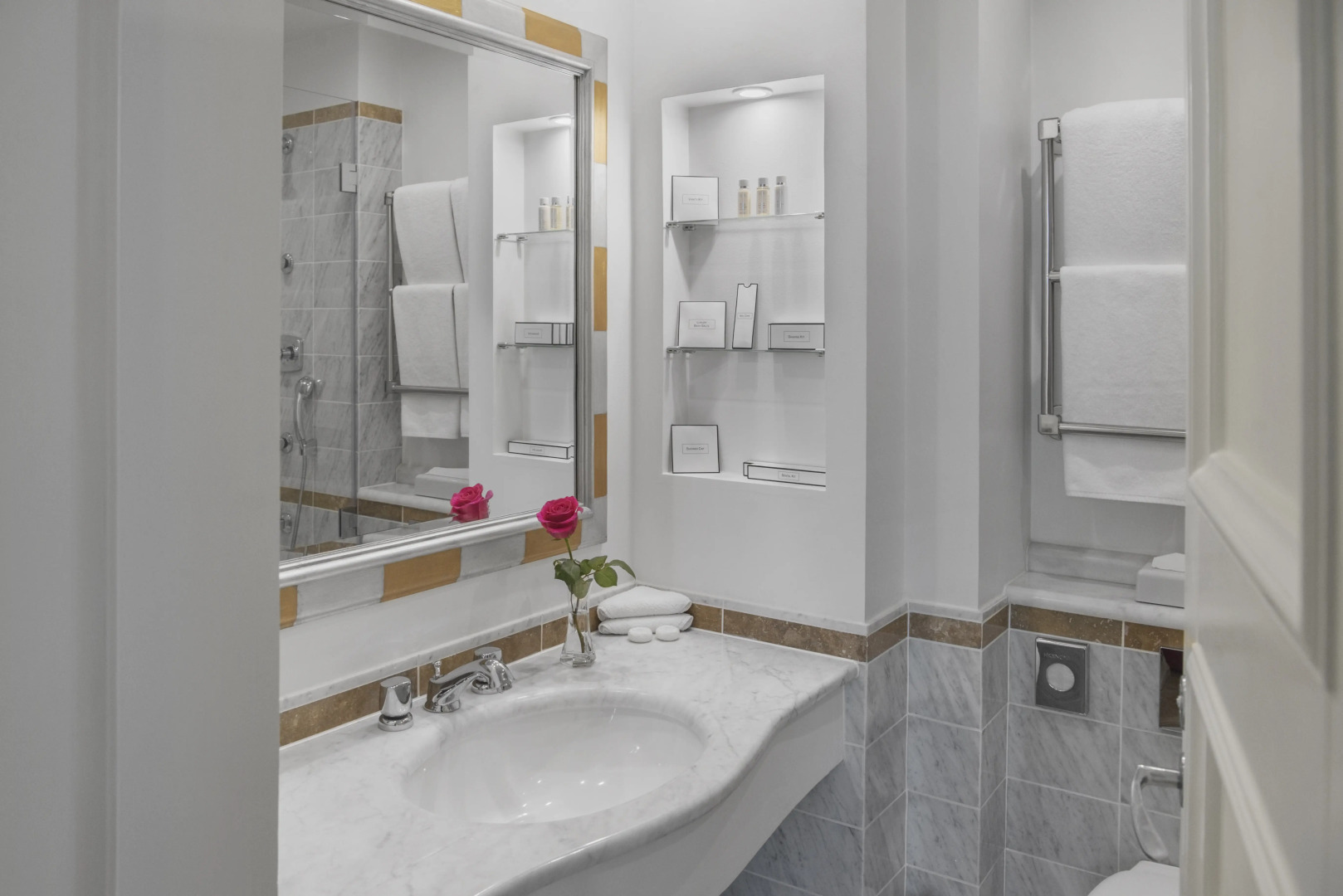 Отель Англетер