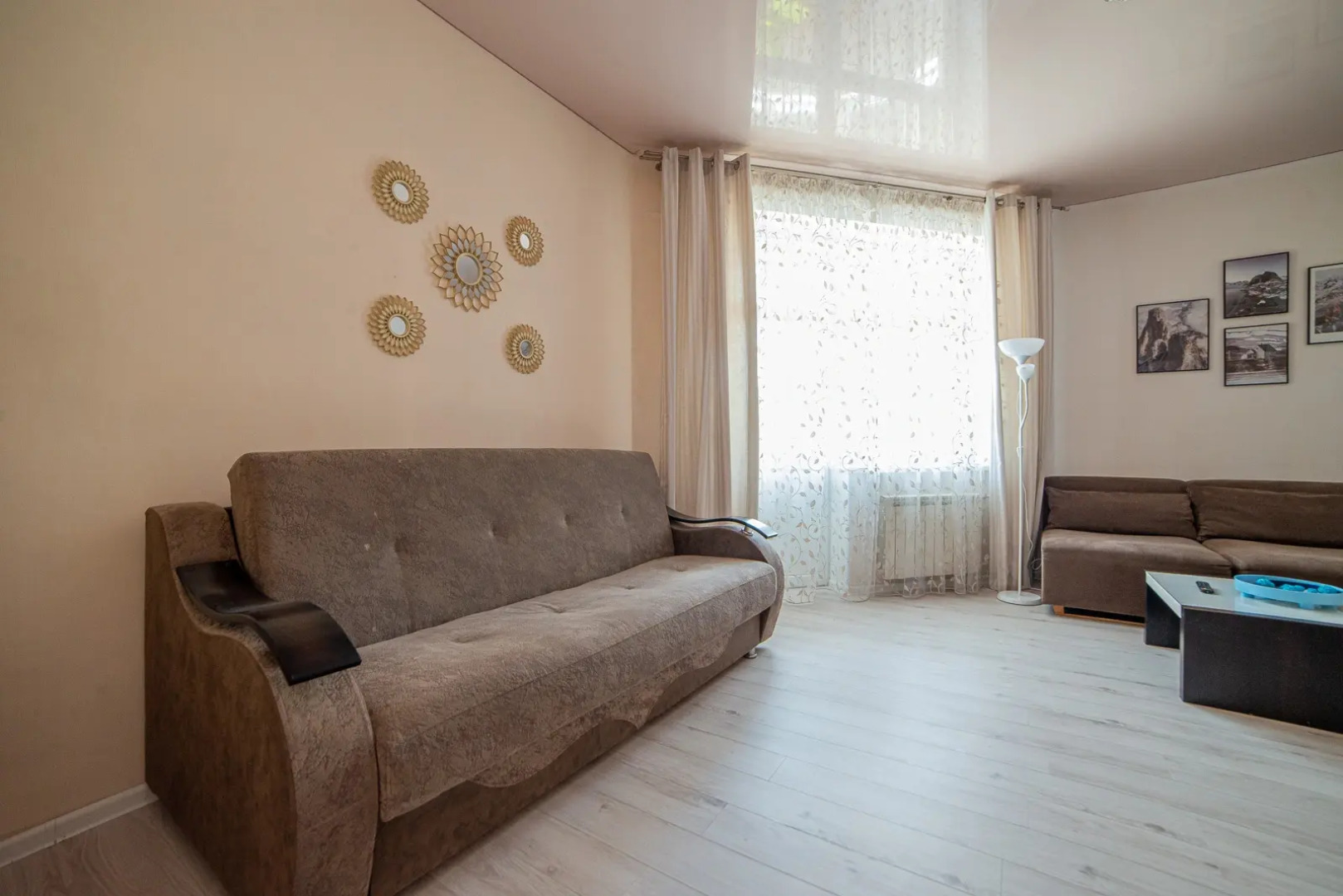 Апартаменты Вайнера 60