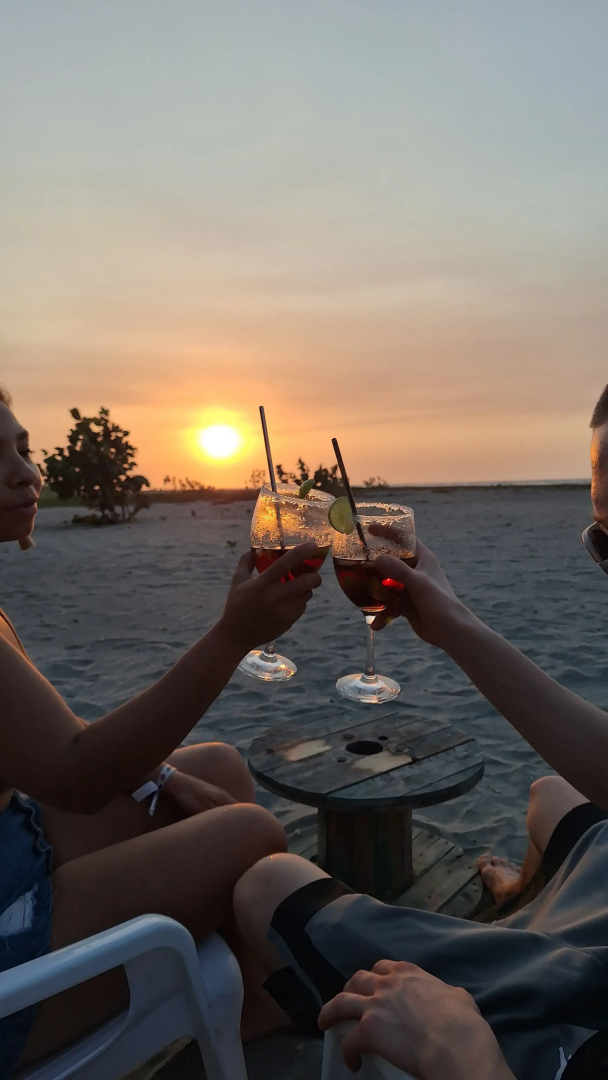 Ночлег и завтрак (B&B) Chevere Beach Hotel Frente Al Mar