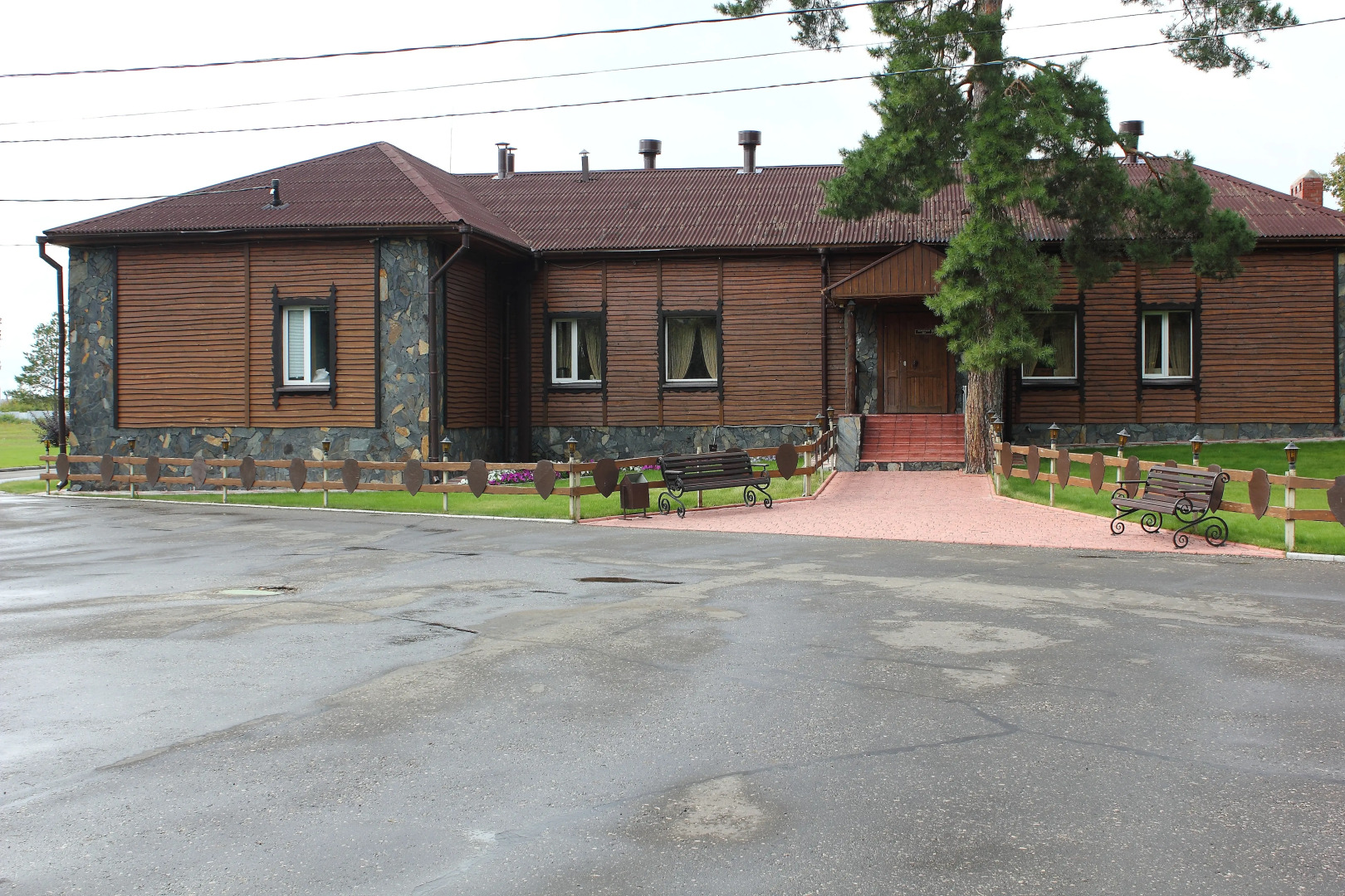 Отель Гостиничный Комплекс Парк отель Д-град