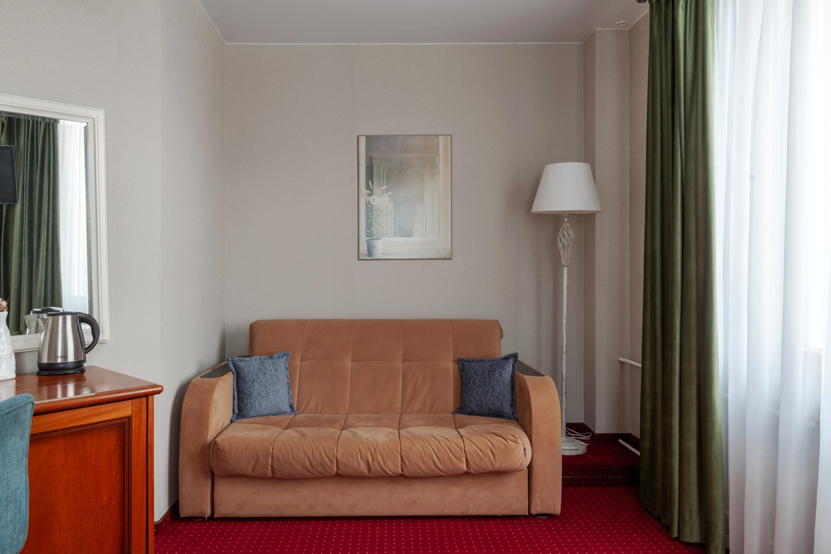 Отель Полиарт Парк