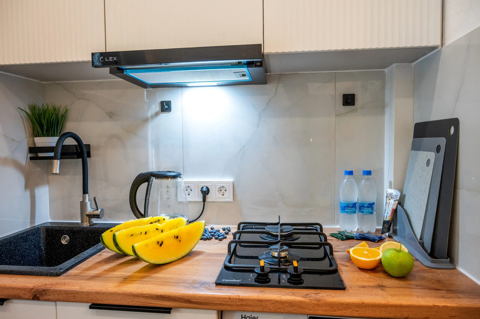 Апартаменты Sun City в центре Сочи