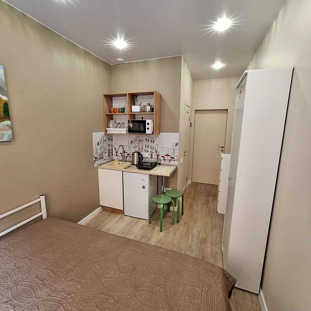 Квартира студия, 12м2,  1\6 эт., Актру