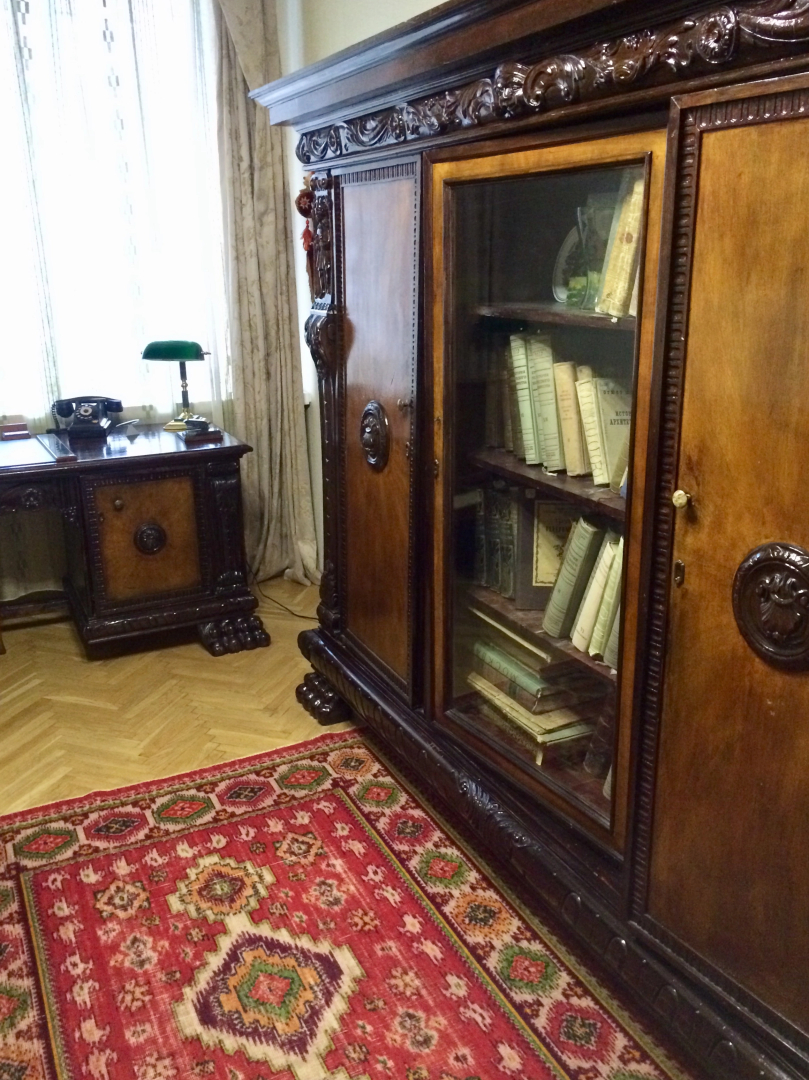 Апартаменты Кропоткинская