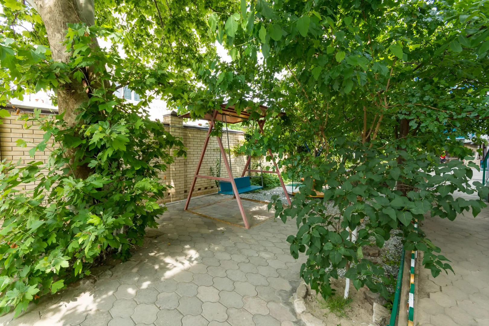 Курортный отель Лазурный берег