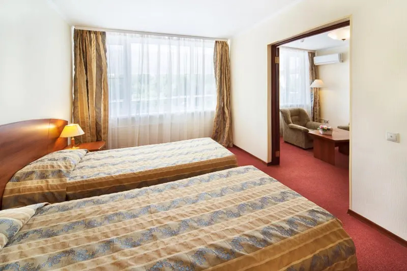 Отель Посадский