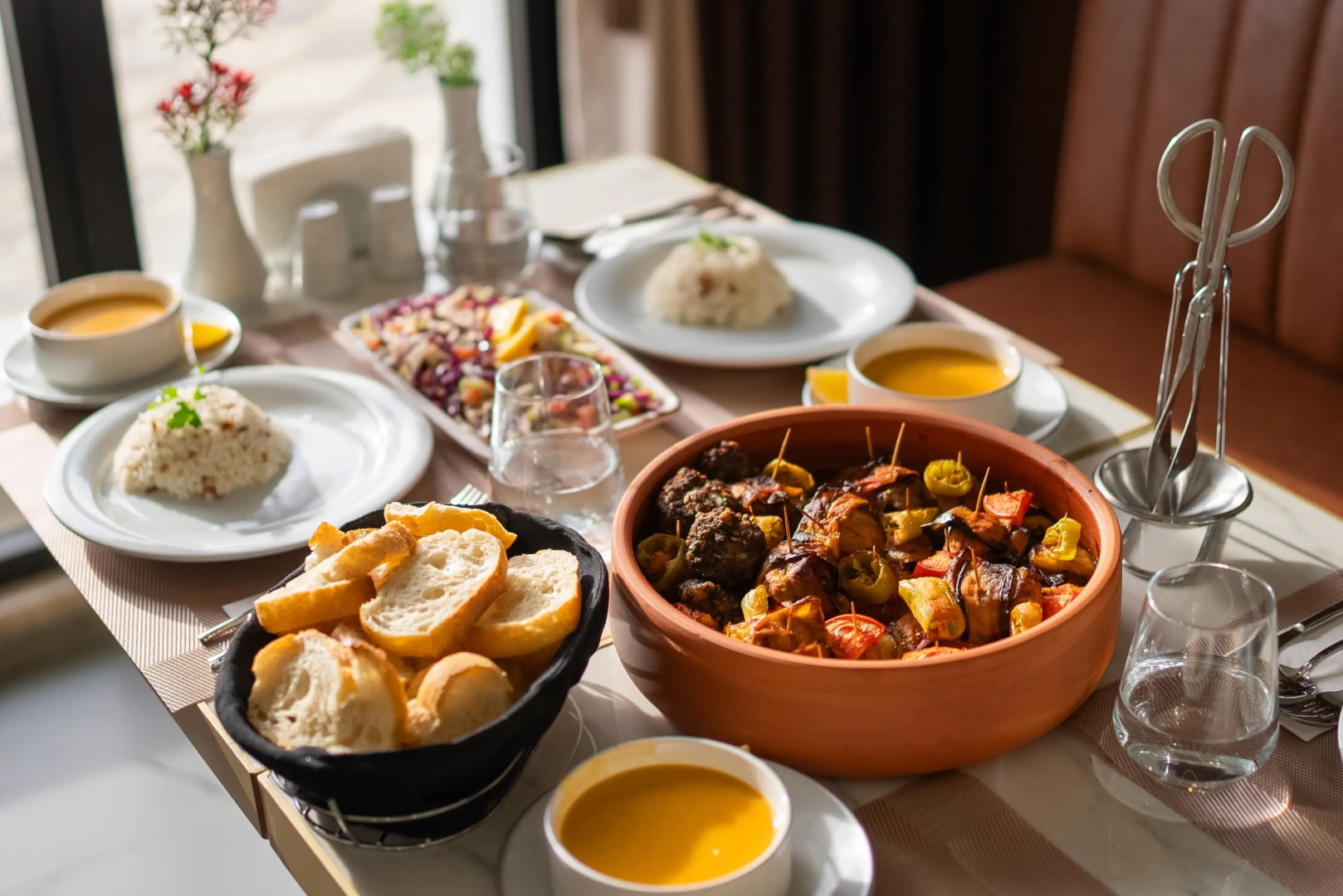 Отель Golden River By Continent Collection