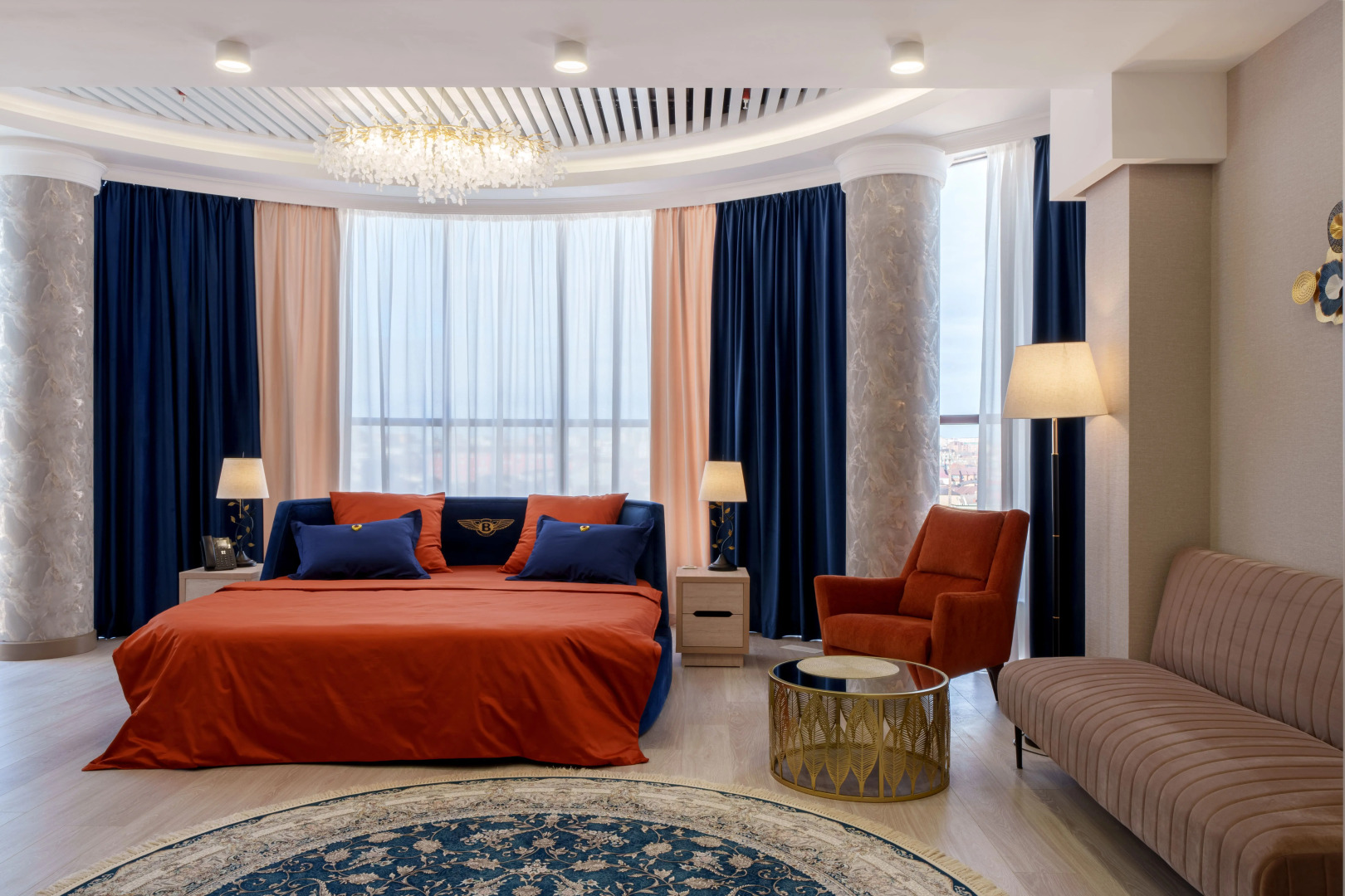 Отель Галактика