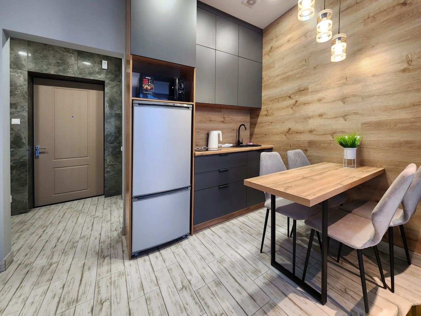 Апартаменты Comfort Home Вип в Метрополис