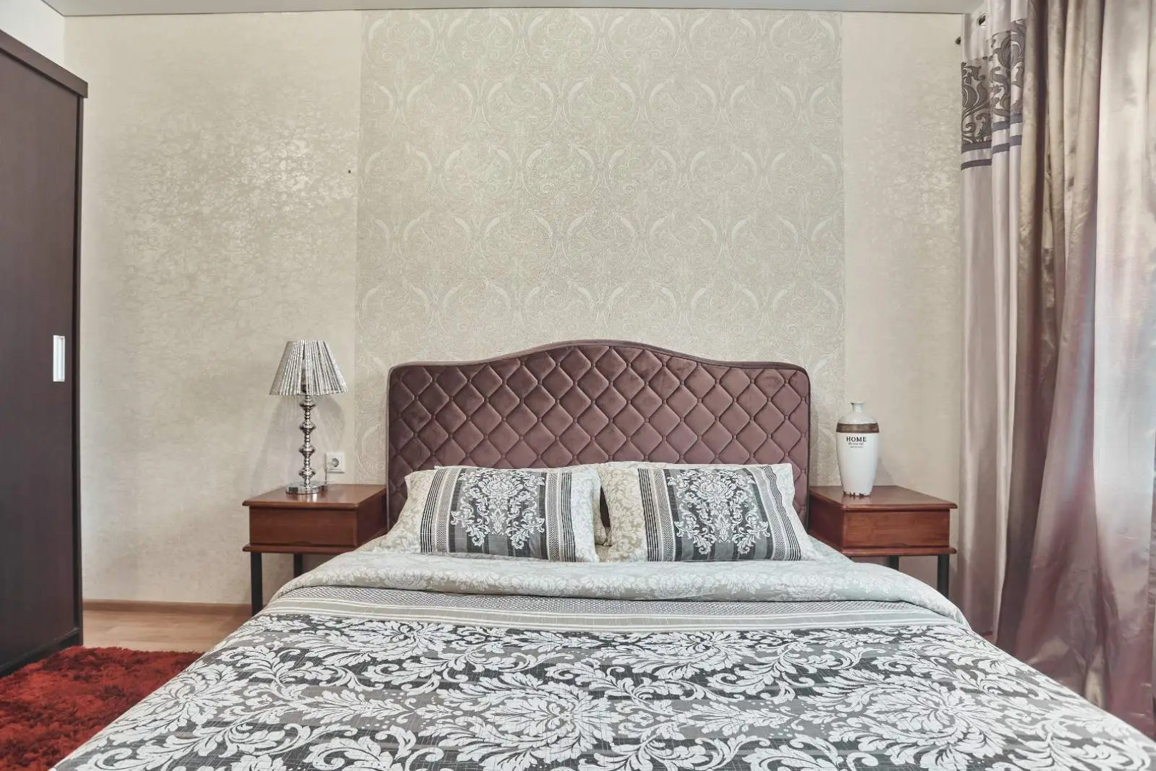 Апартаменты Центр Минска Карла Маркса 25