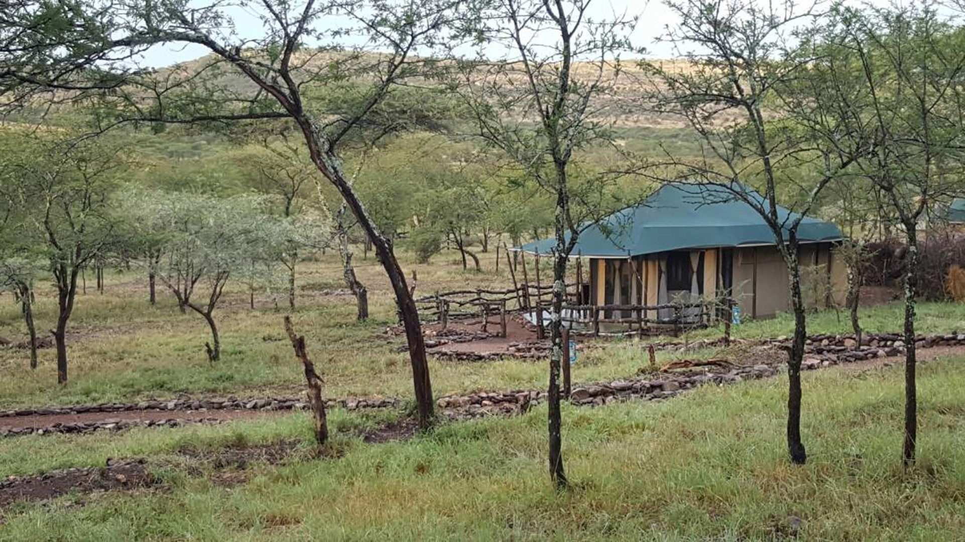 Отель Ole Serai Luxury Camp