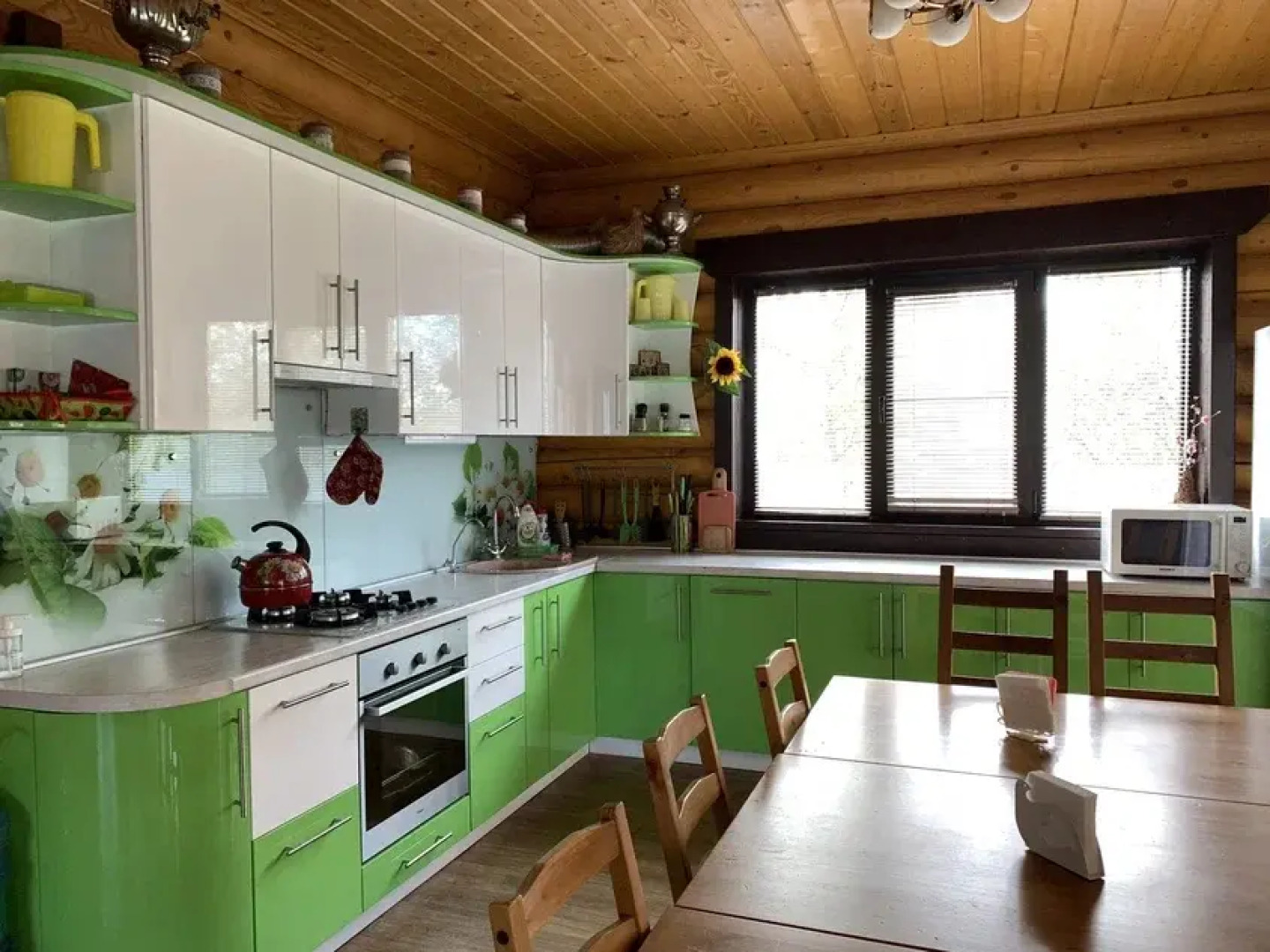 Частный Дом с Баней у Пруда Алмаз Сити для Мероприятий и Отдыха