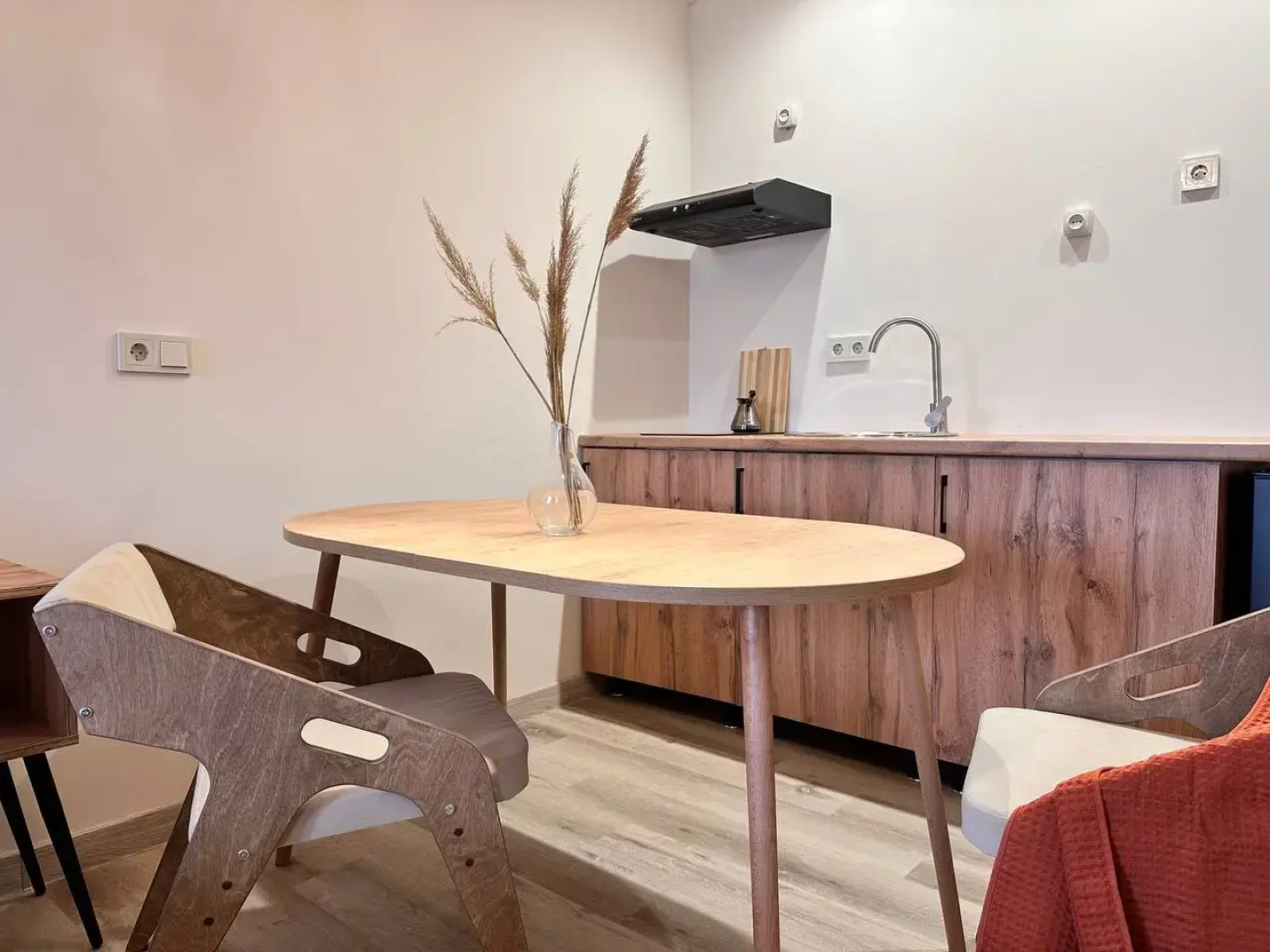 Квартира Современная Студия в Центре Махачкалы 1