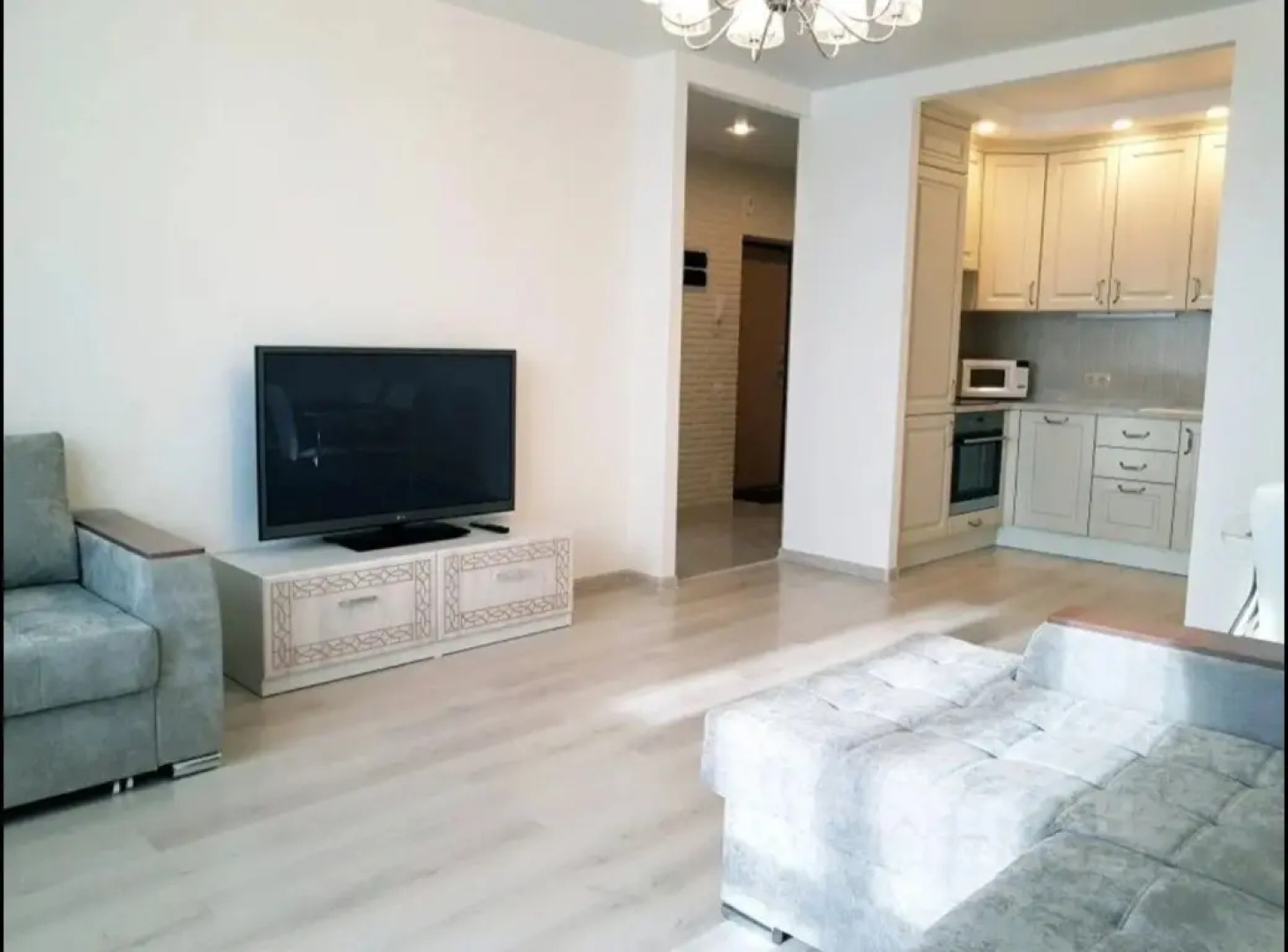 Апартаменты Видовые около Чаши и Аквапарка Ривьера с Паркингом 2