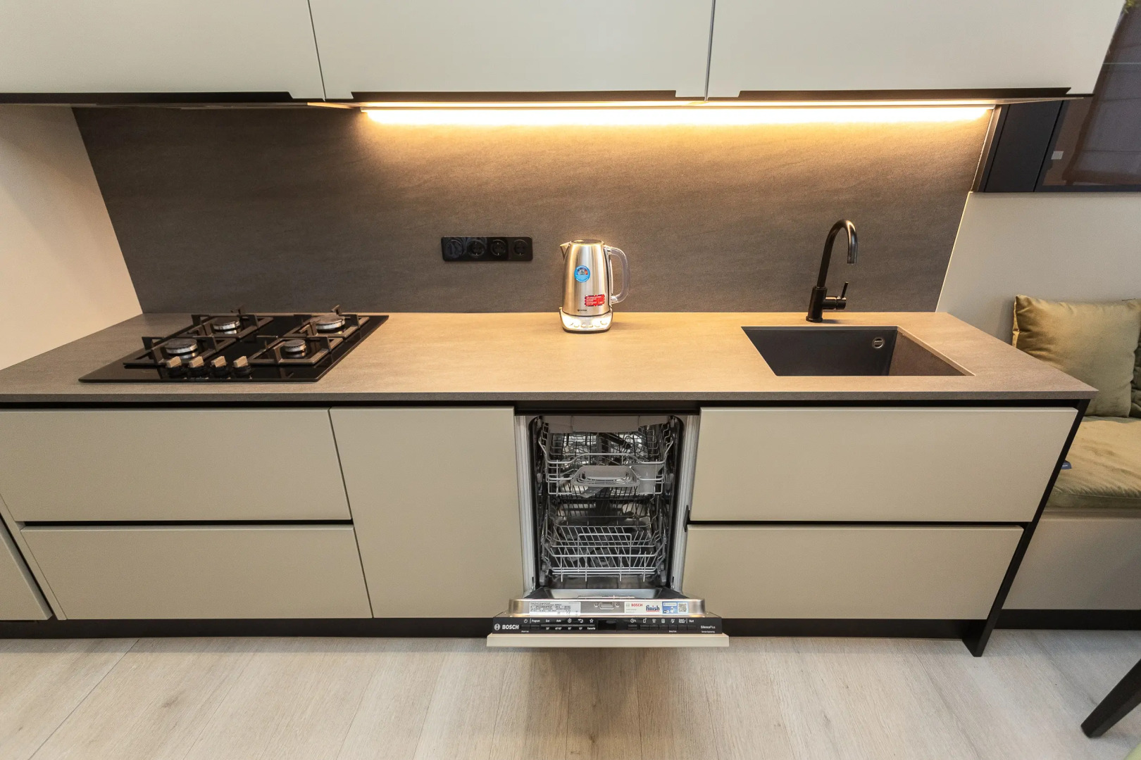 Апартаменты Suffix на Нижнем озере