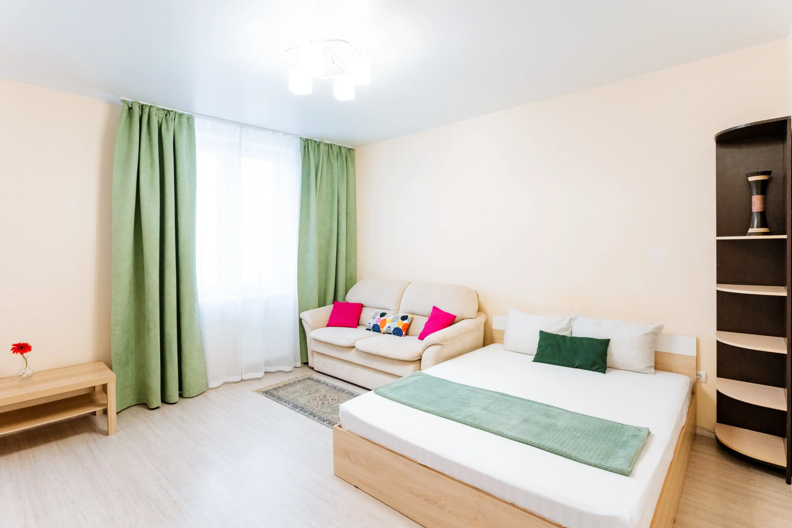 Апартаменты с Панорамным Видом в Центре Города