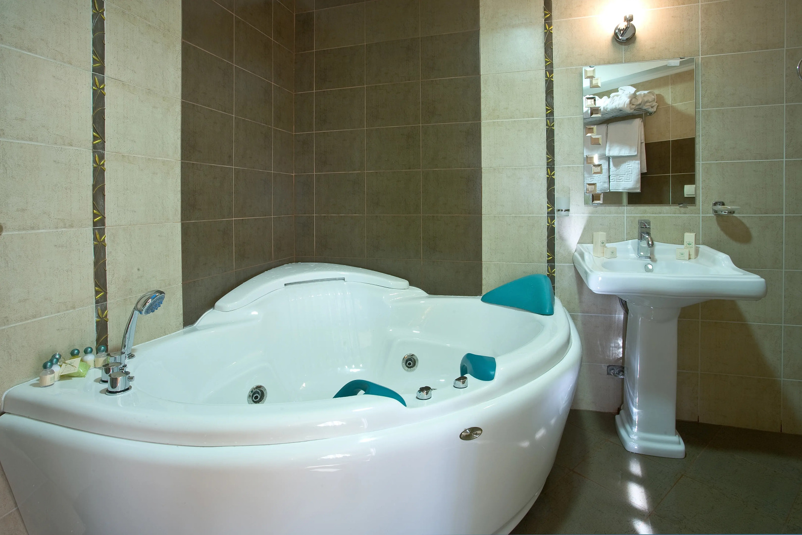 Отель Чинар