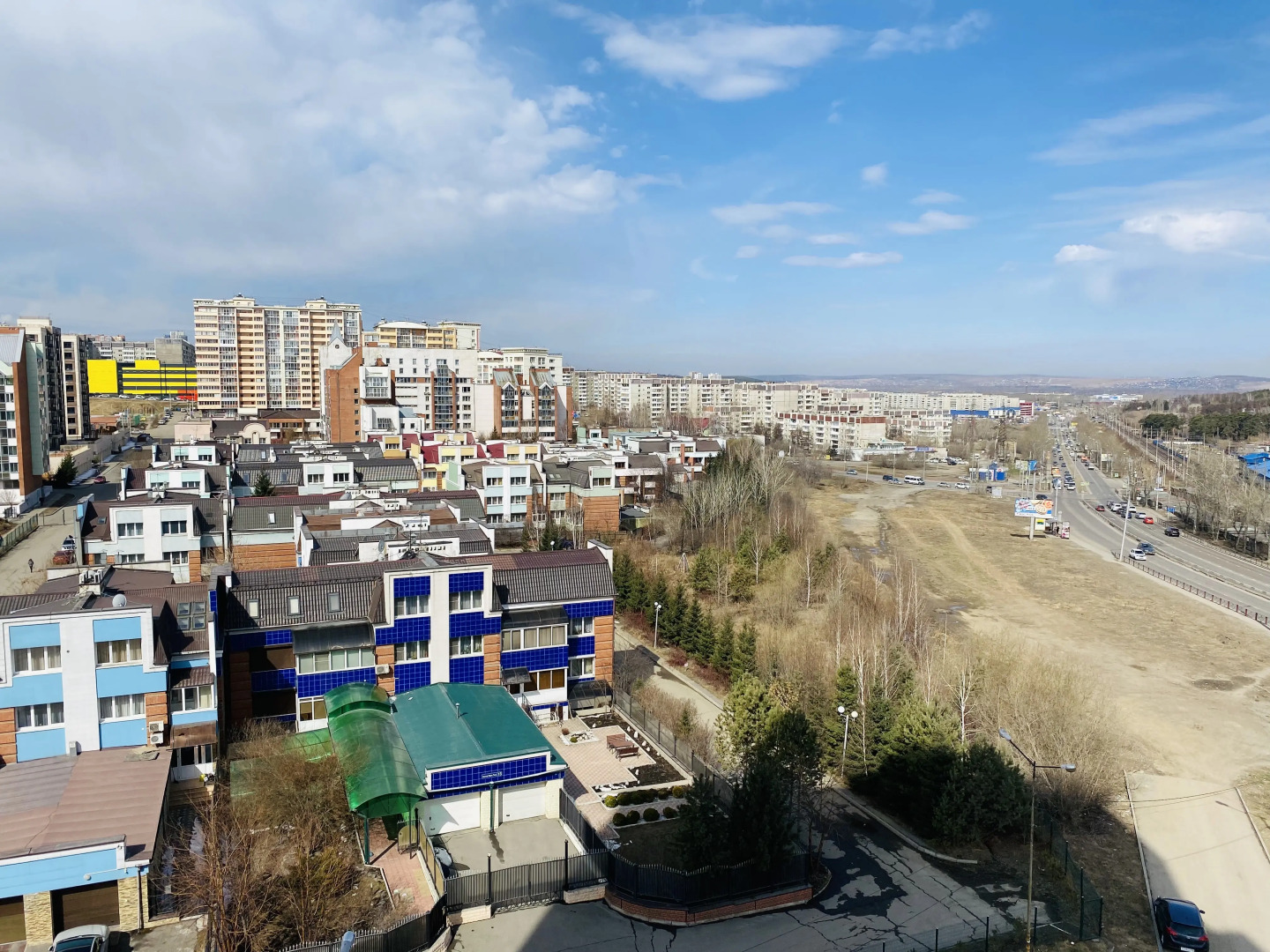 Апартаменты Центр Города в 5 минутах езды! "Круассан"