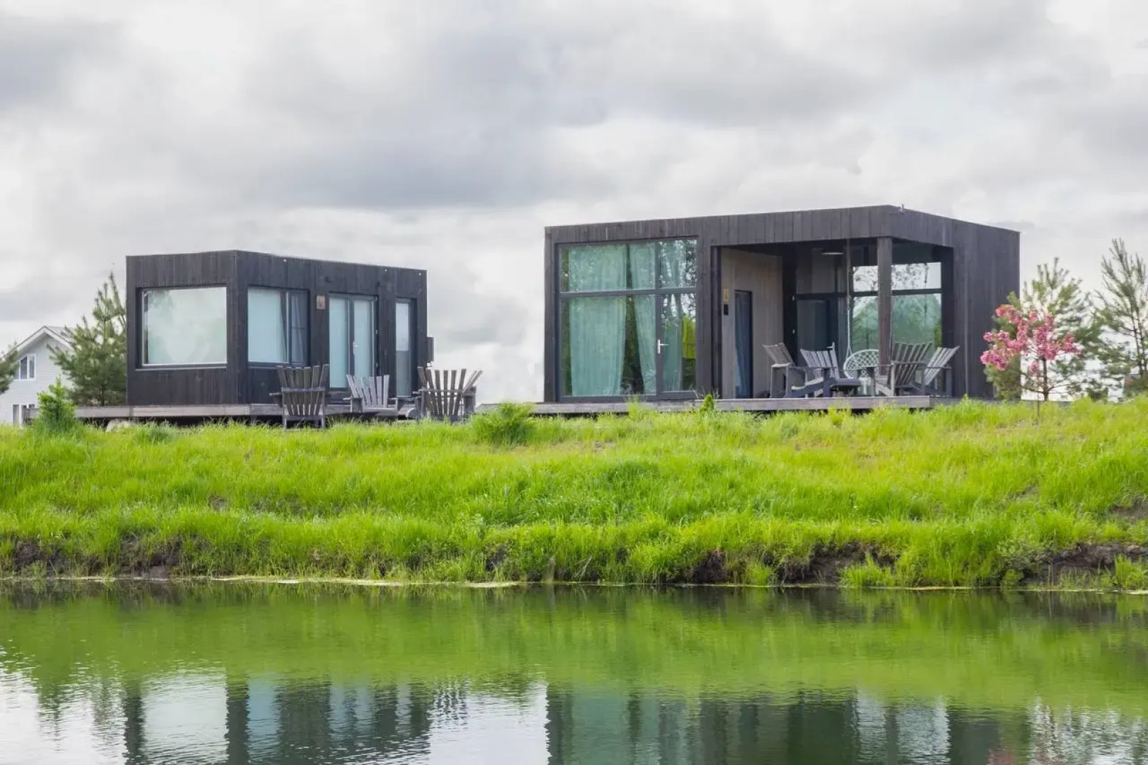 Дом Уютный с панорамными окнами