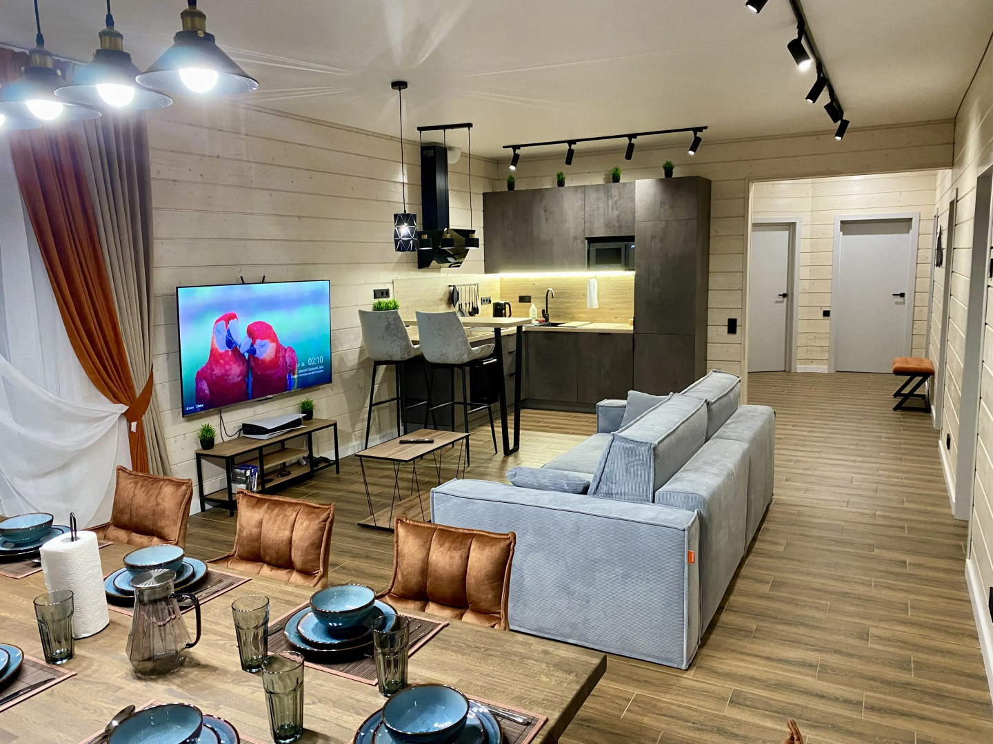 Частный дом Взорви Вельвет