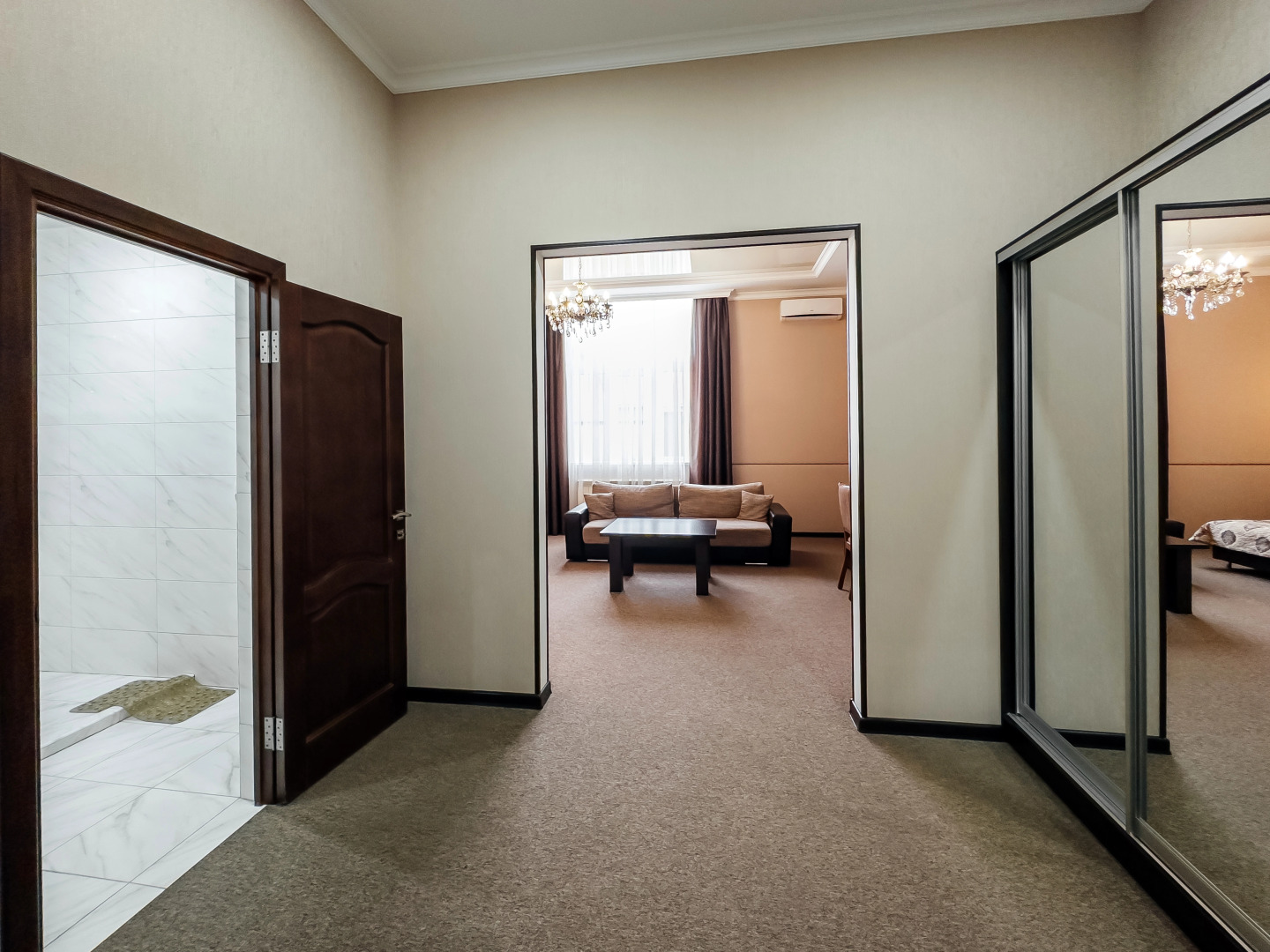 Отель Gold Star