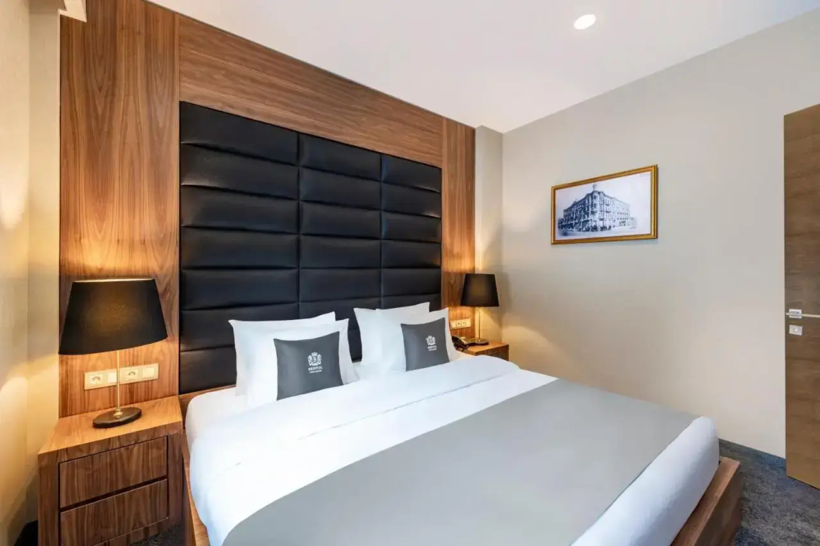 Отель Bristol Hotel and Spa Bakuriani